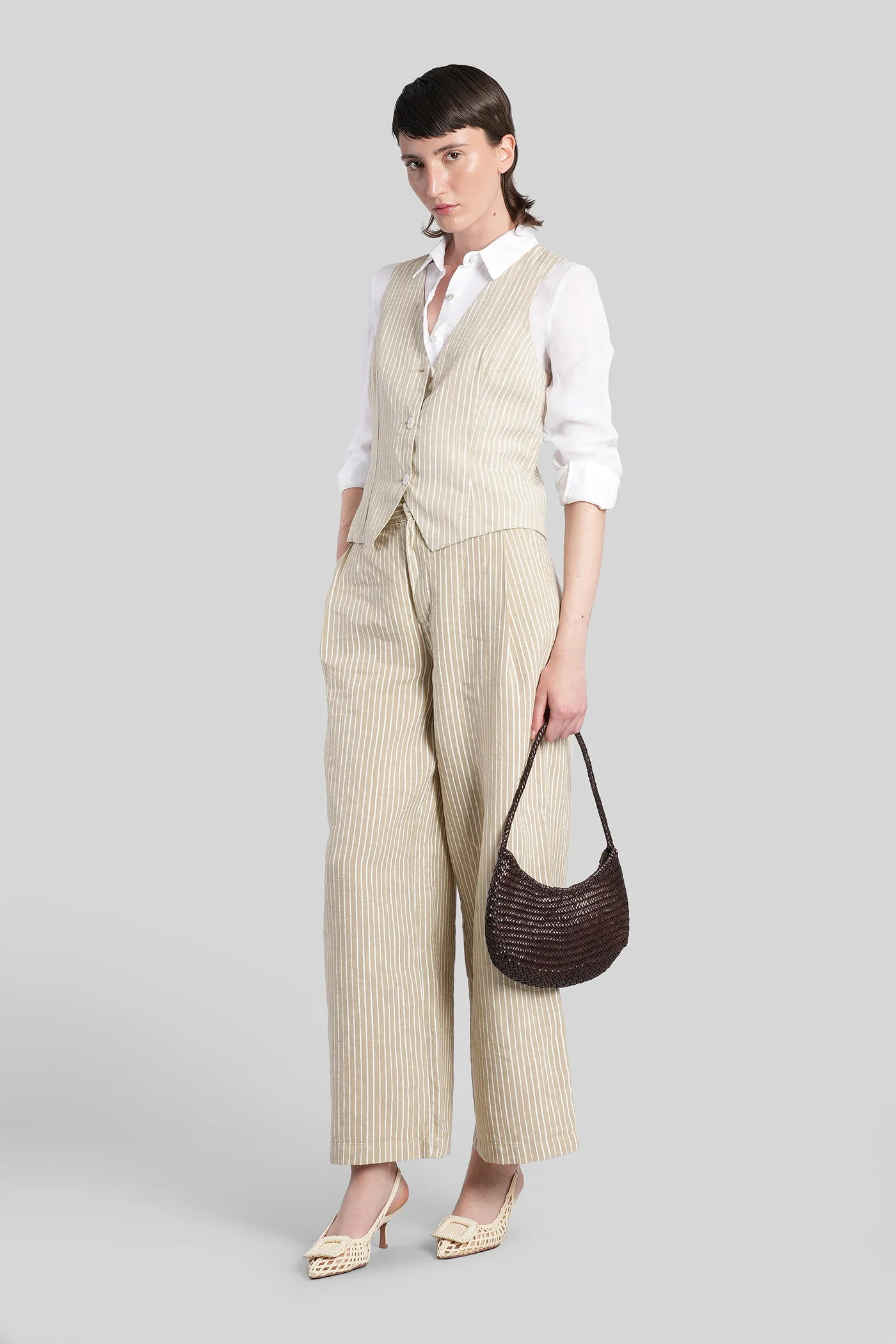 Pants in beige linen - Image 27