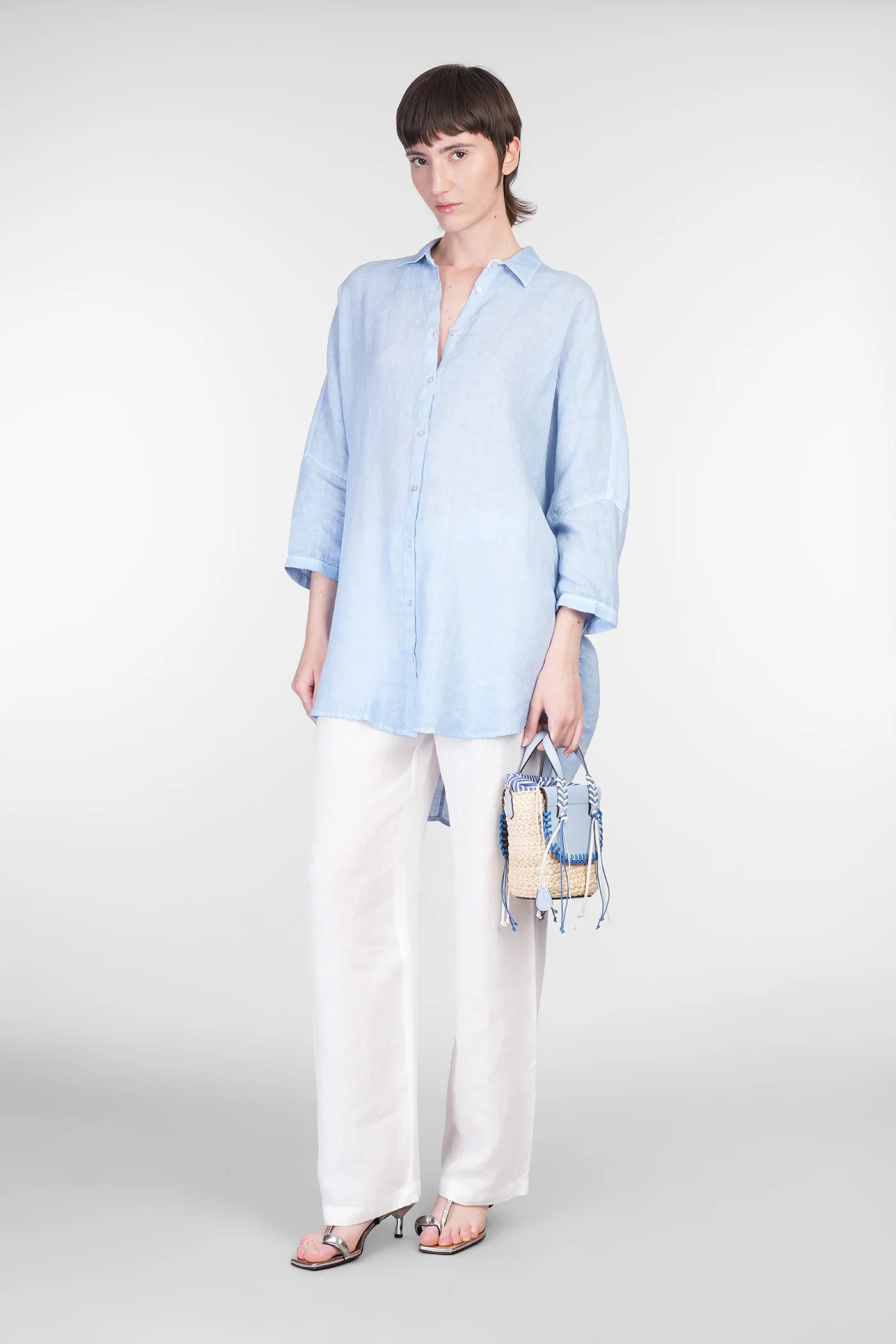 Shirt in cyan linen - Image 2