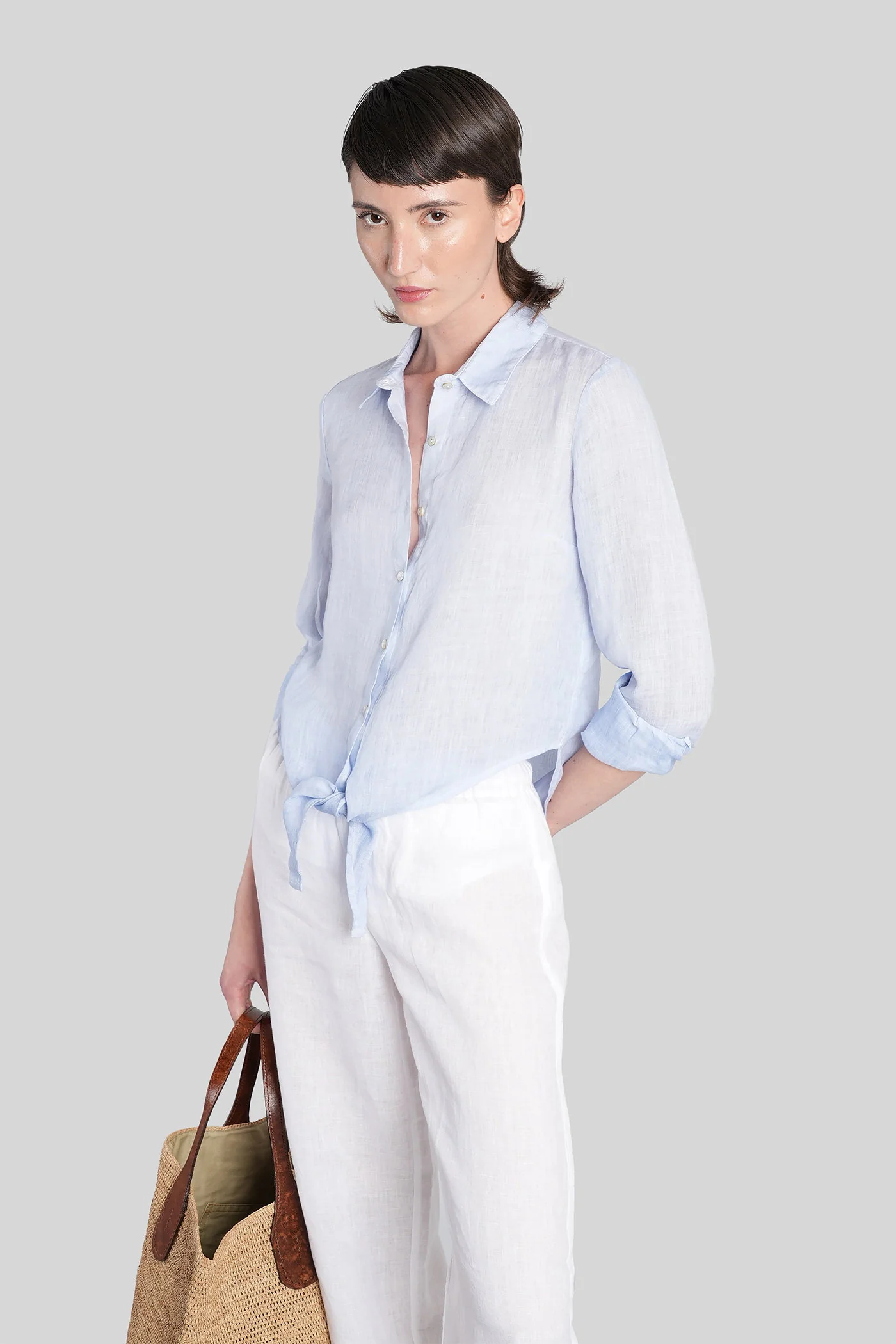 Shirt in cyan linen - Image 2