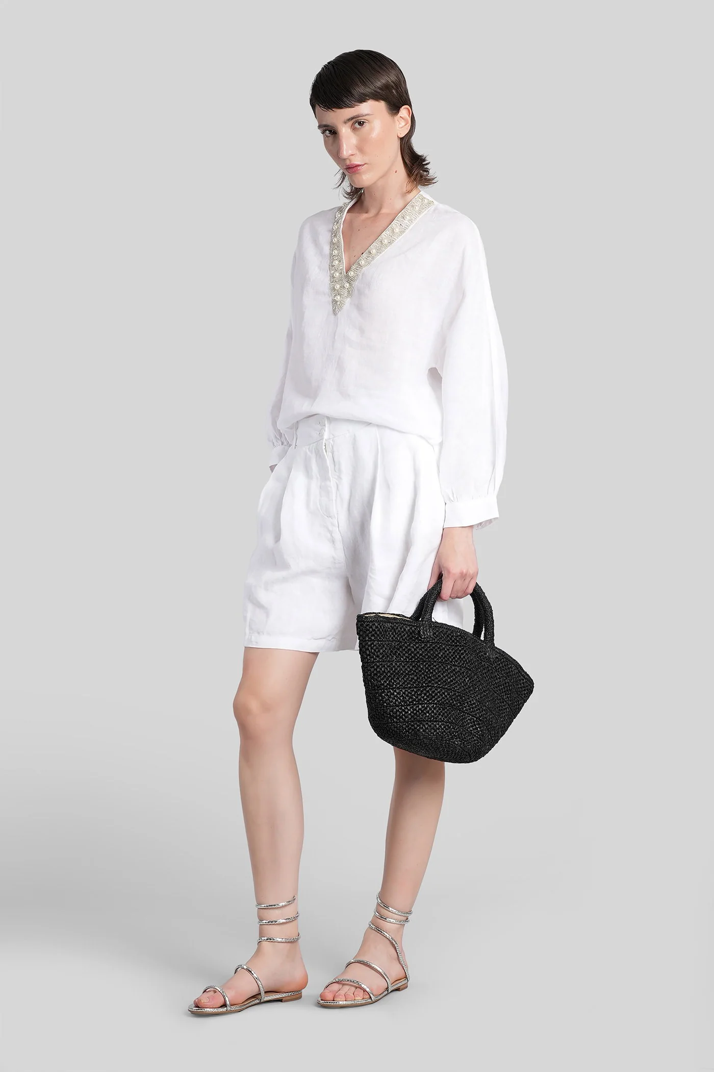 Shorts in white linen - Image 2