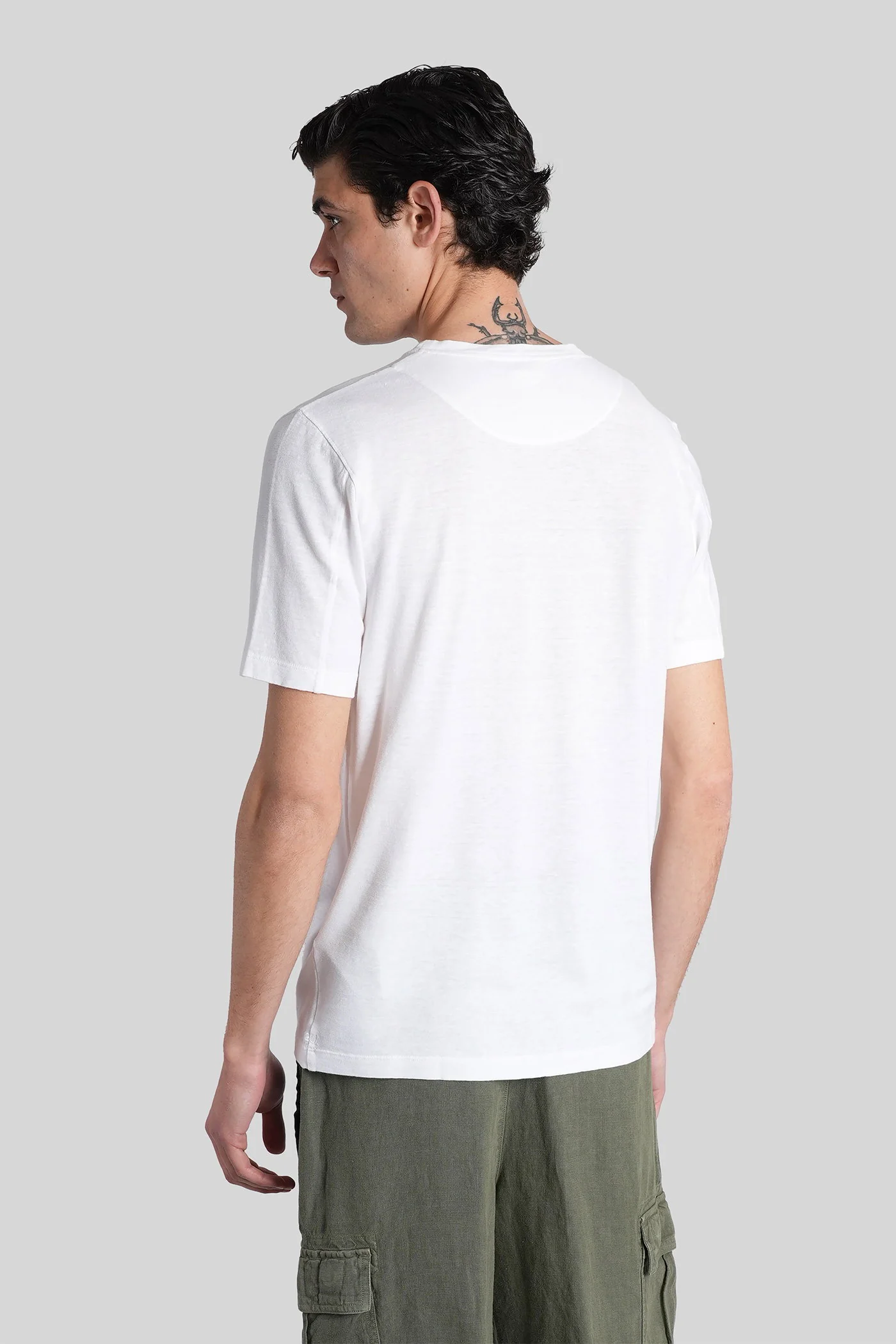 T-Shirt in white linen - Image 3
