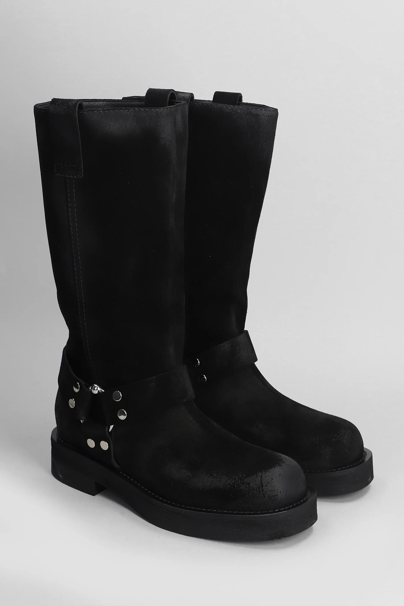 Demi 020 low heels boots in black suede - Image 2