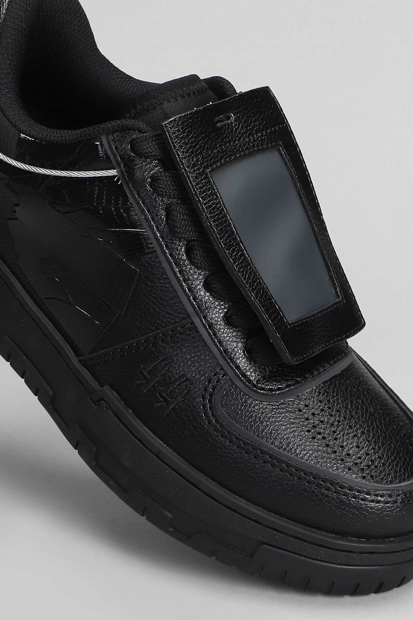 New avril Sneakers in black leather - Image 5