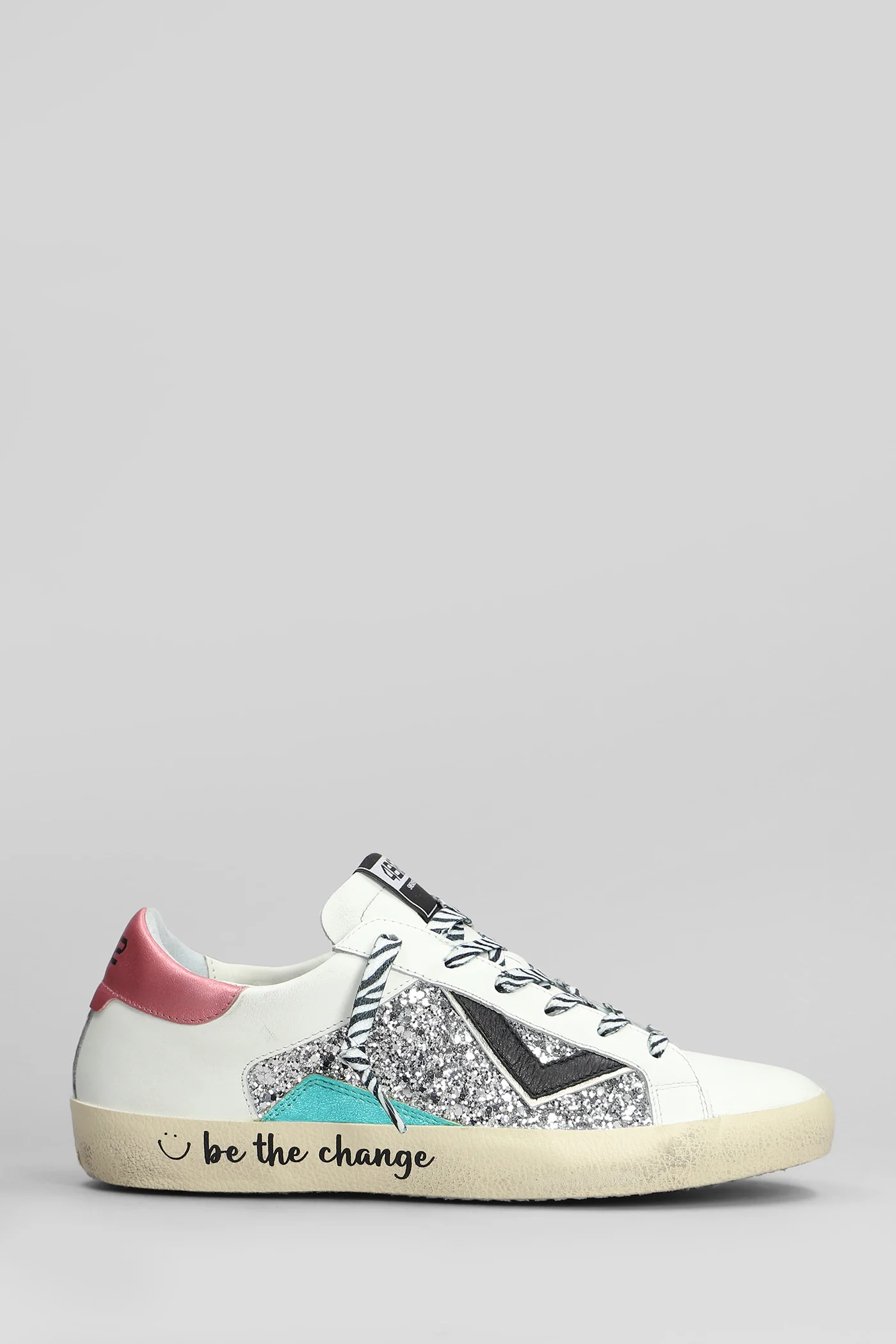 Suprime Sneakers in white leather