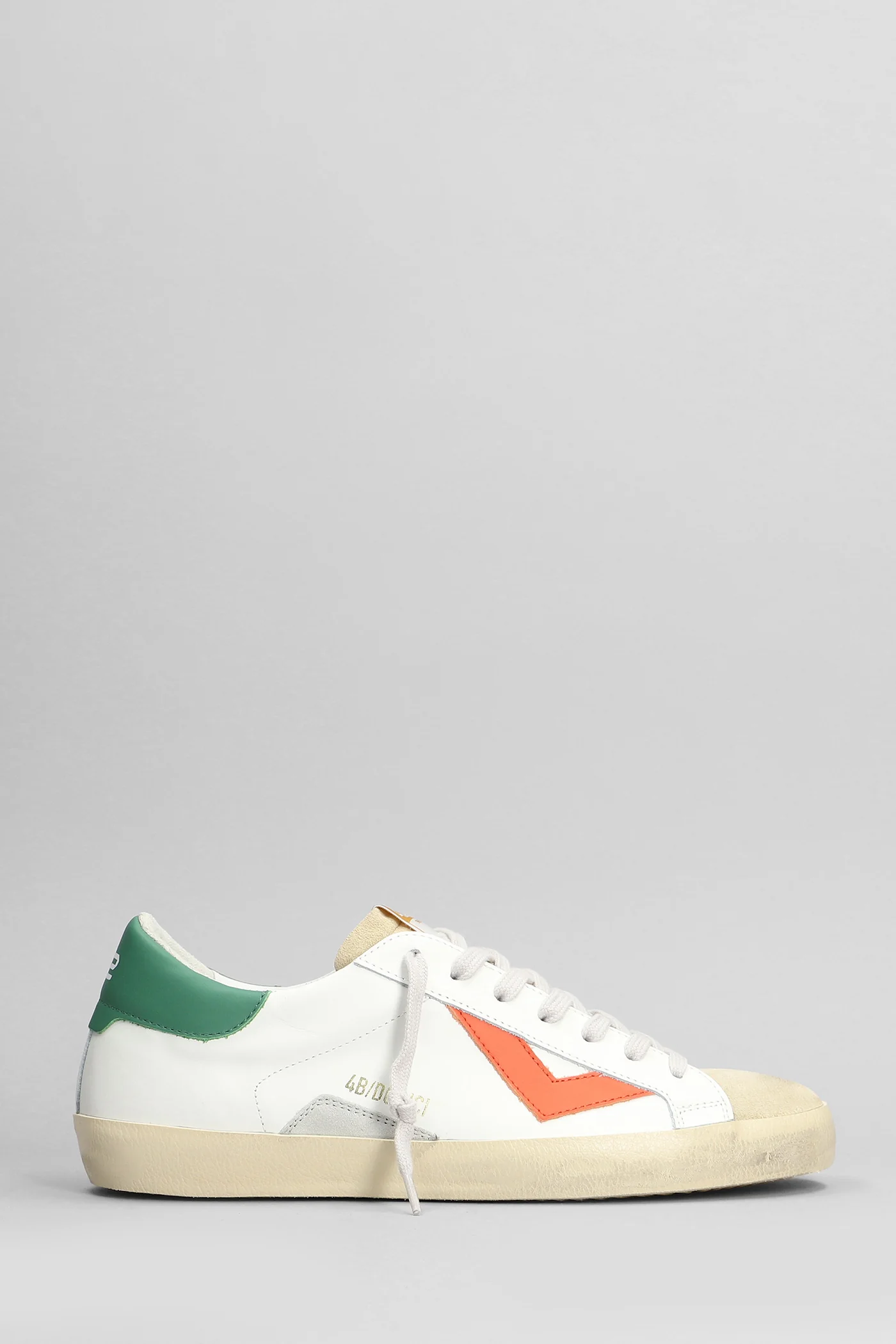 Suprime Sneakers in white suede and leather