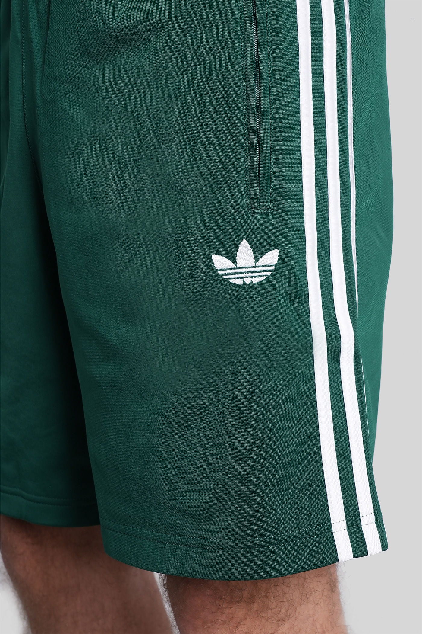 Firebird Sho Shorts in green polyester - Image 5