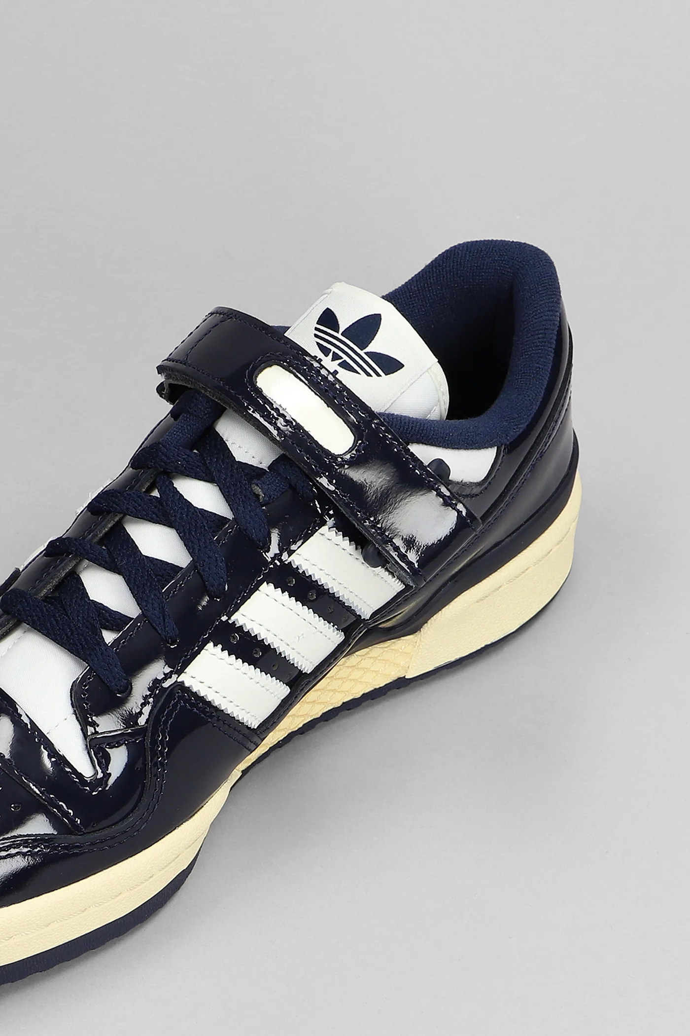 Forum 84 Sneakers in blue patent leather - Image 5