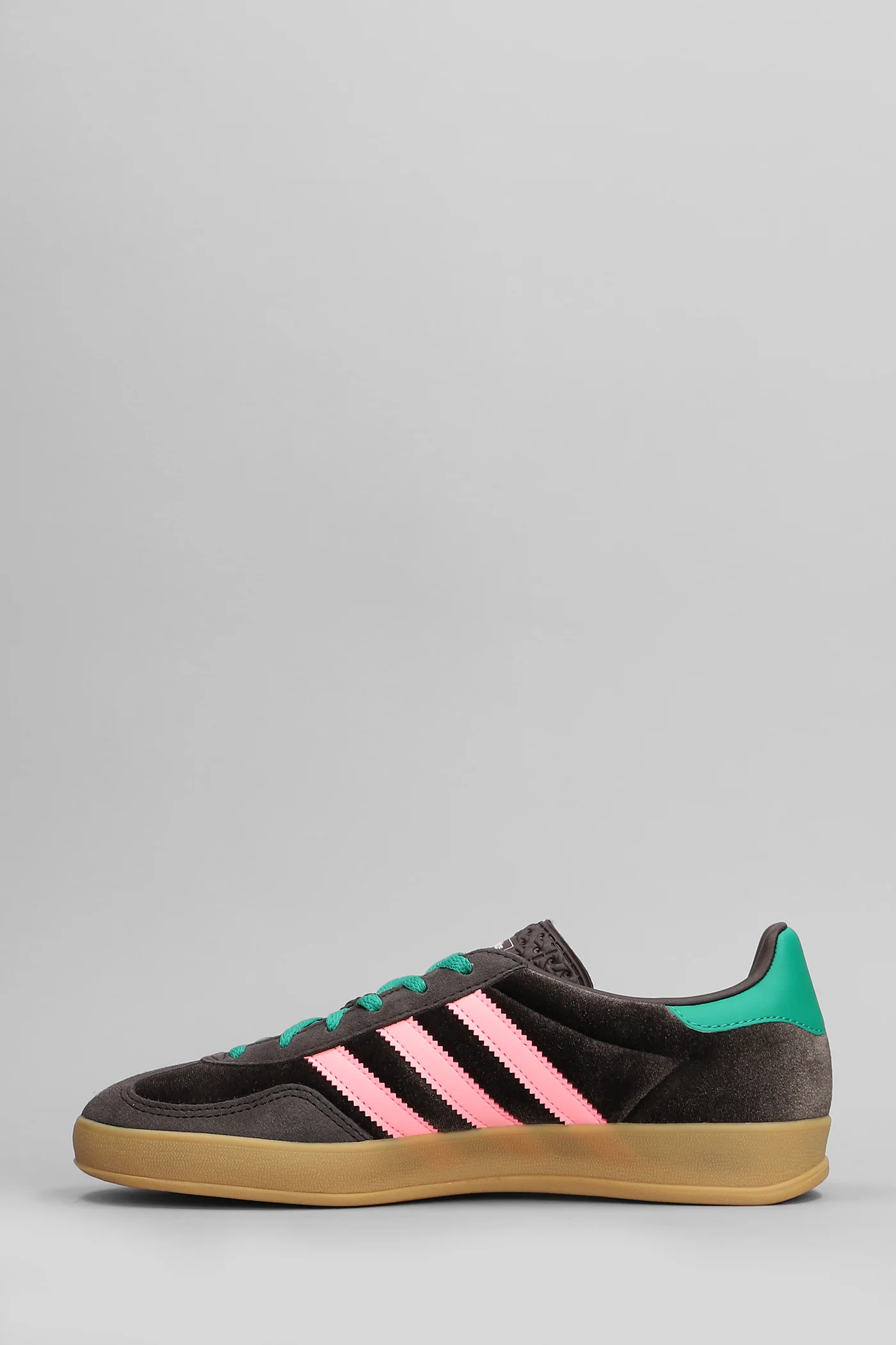 Gazelle Indoor Sneakers in brown velvet - Image 3
