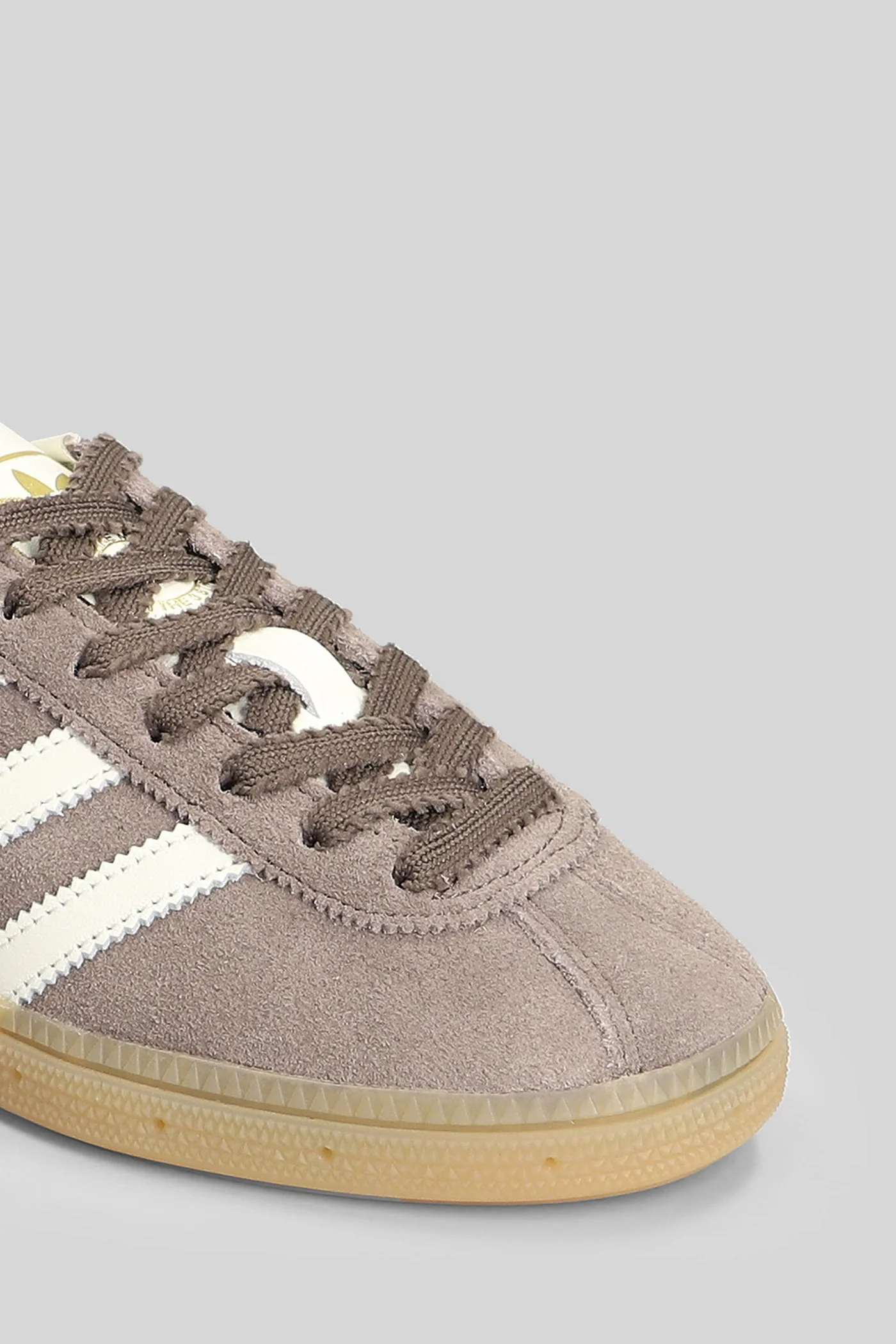 Muenchen Sneakers in taupe suede - Image 5
