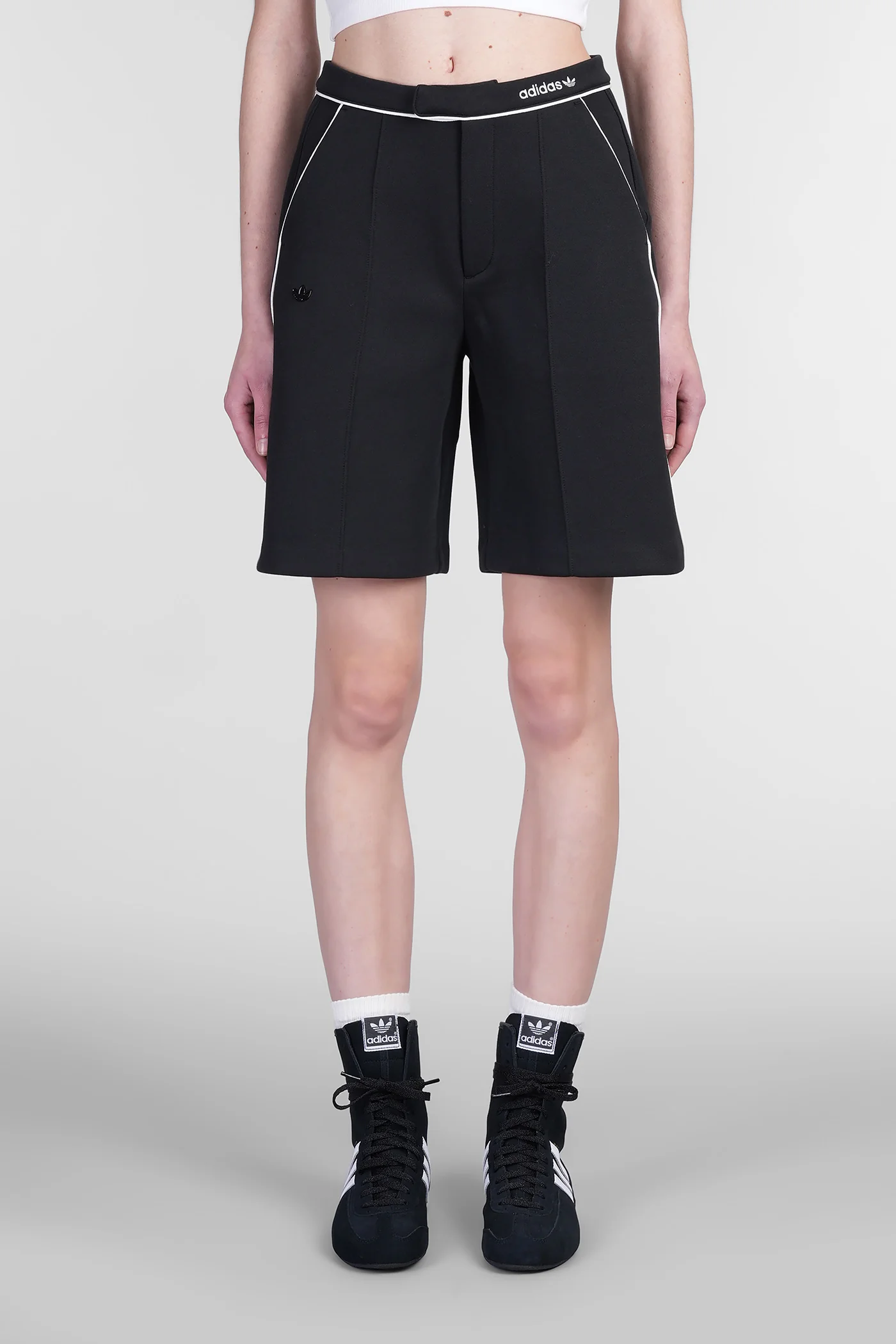 Shorts in black cotton