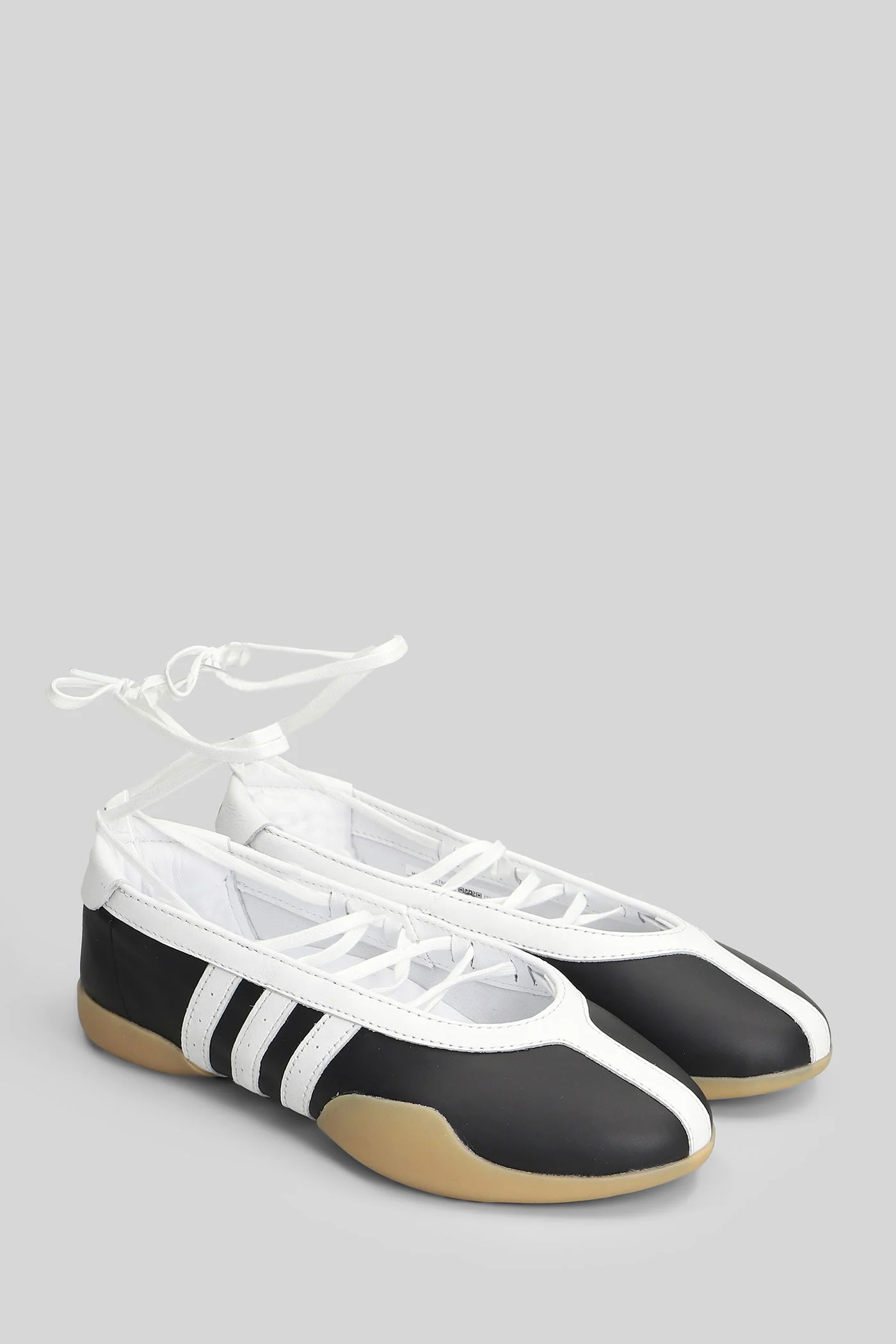 Taekwondo Mei Balle Sneakers in black leather - Image 2