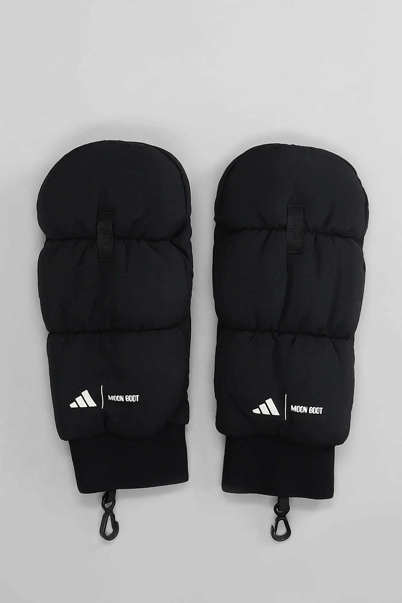 Gloves in black polyamide