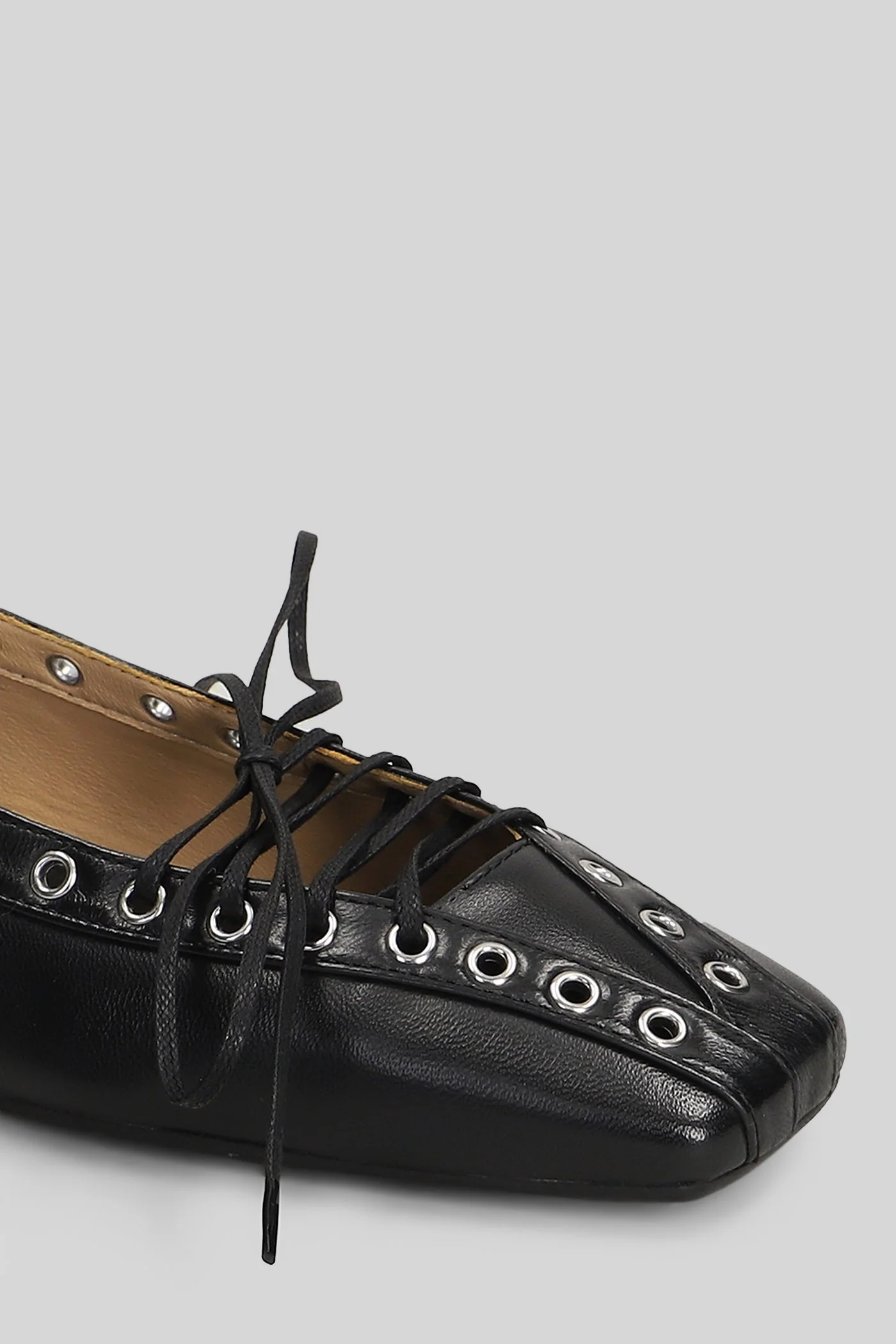 Ballet flats in black leather - Image 30