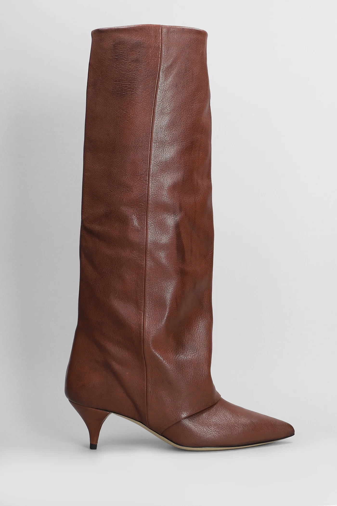 High heels boots in leather color leather