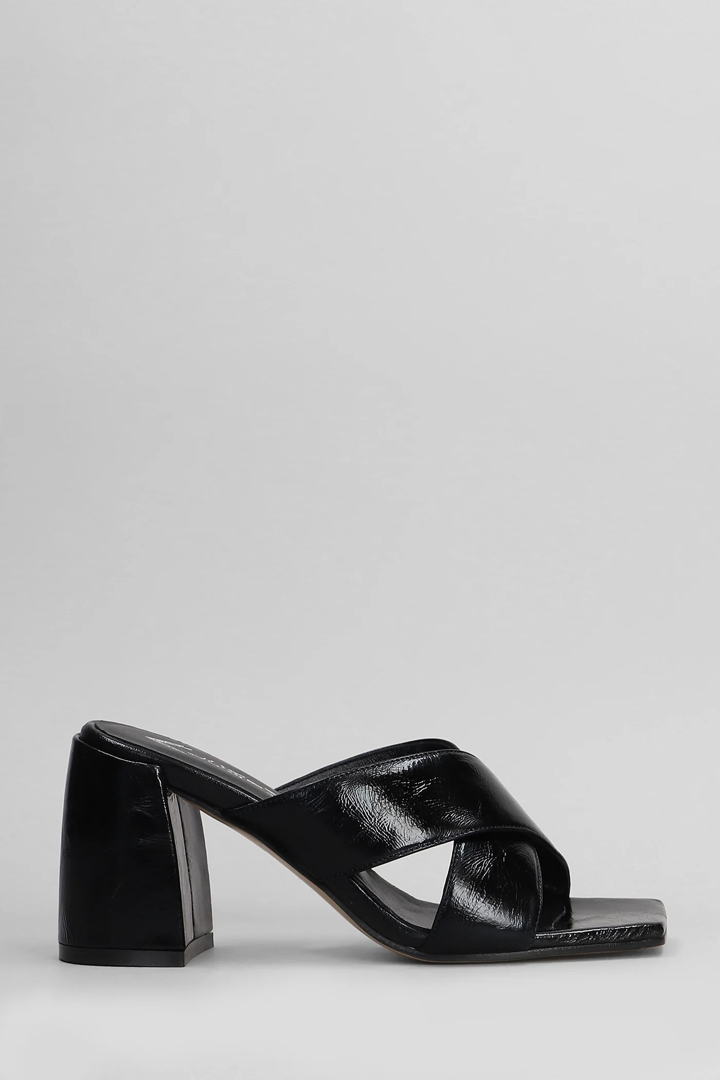 Slipper-Mule in black leather