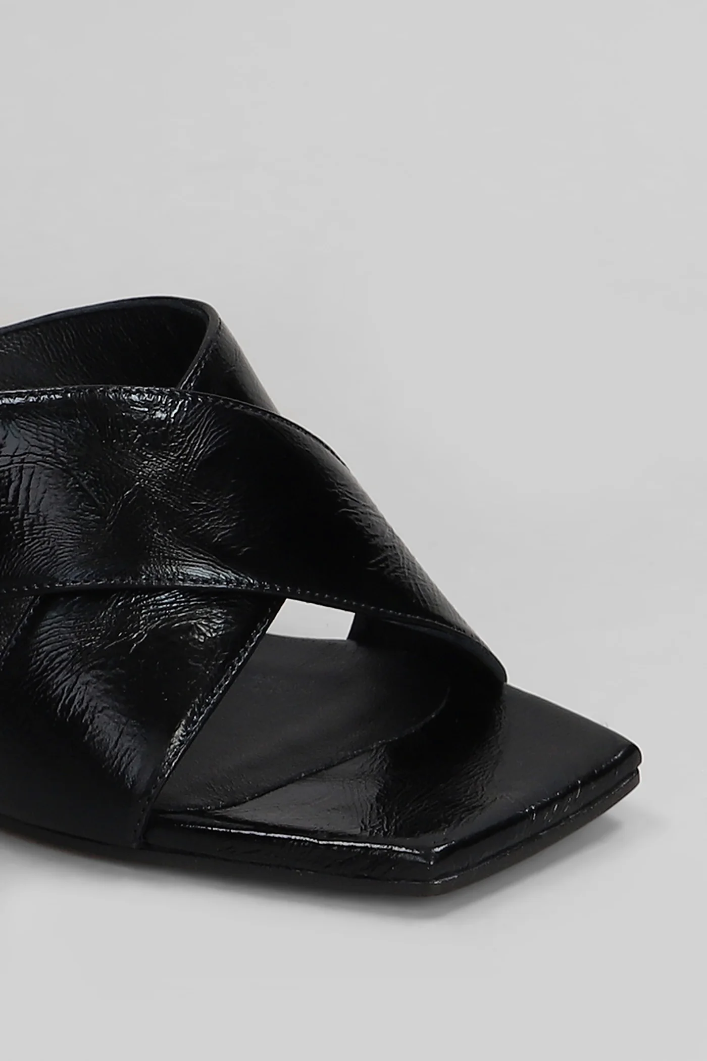 Slipper-Mule in black leather - Image 5