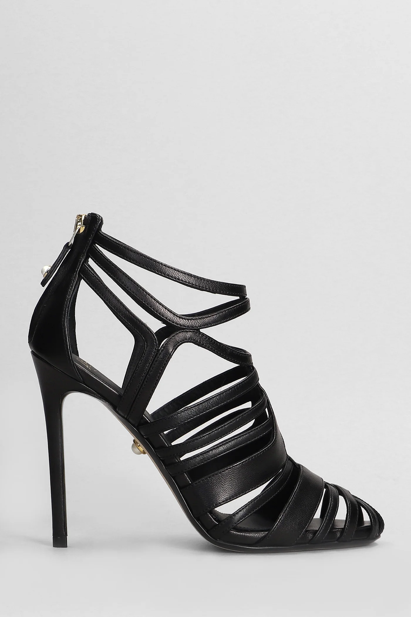 Jil 110 Sandals in black leather