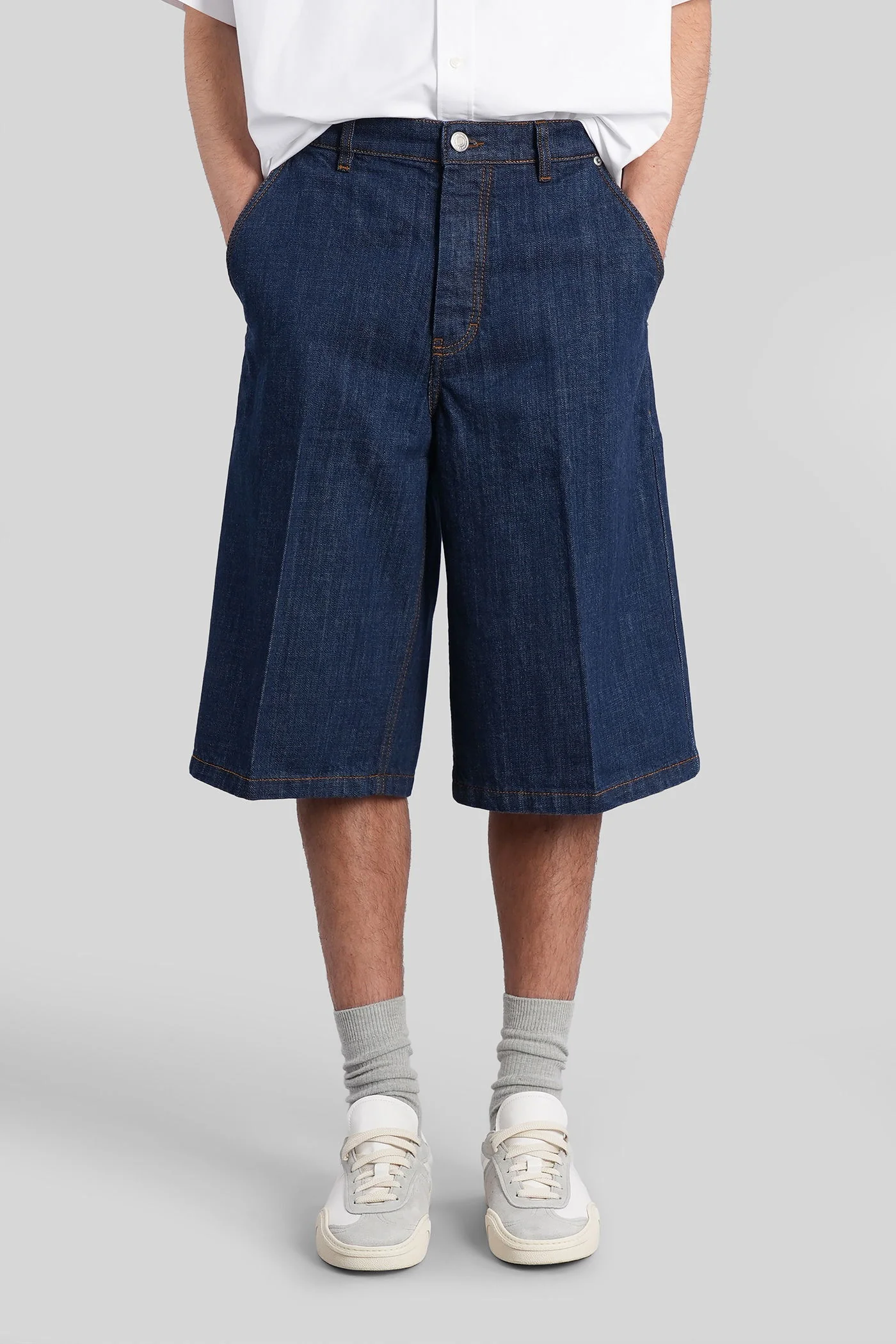 Shorts in blue cotton