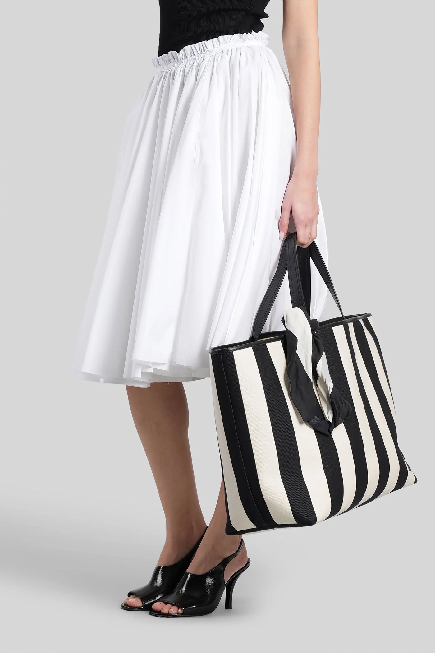 Skirt in white cotton - Image 4