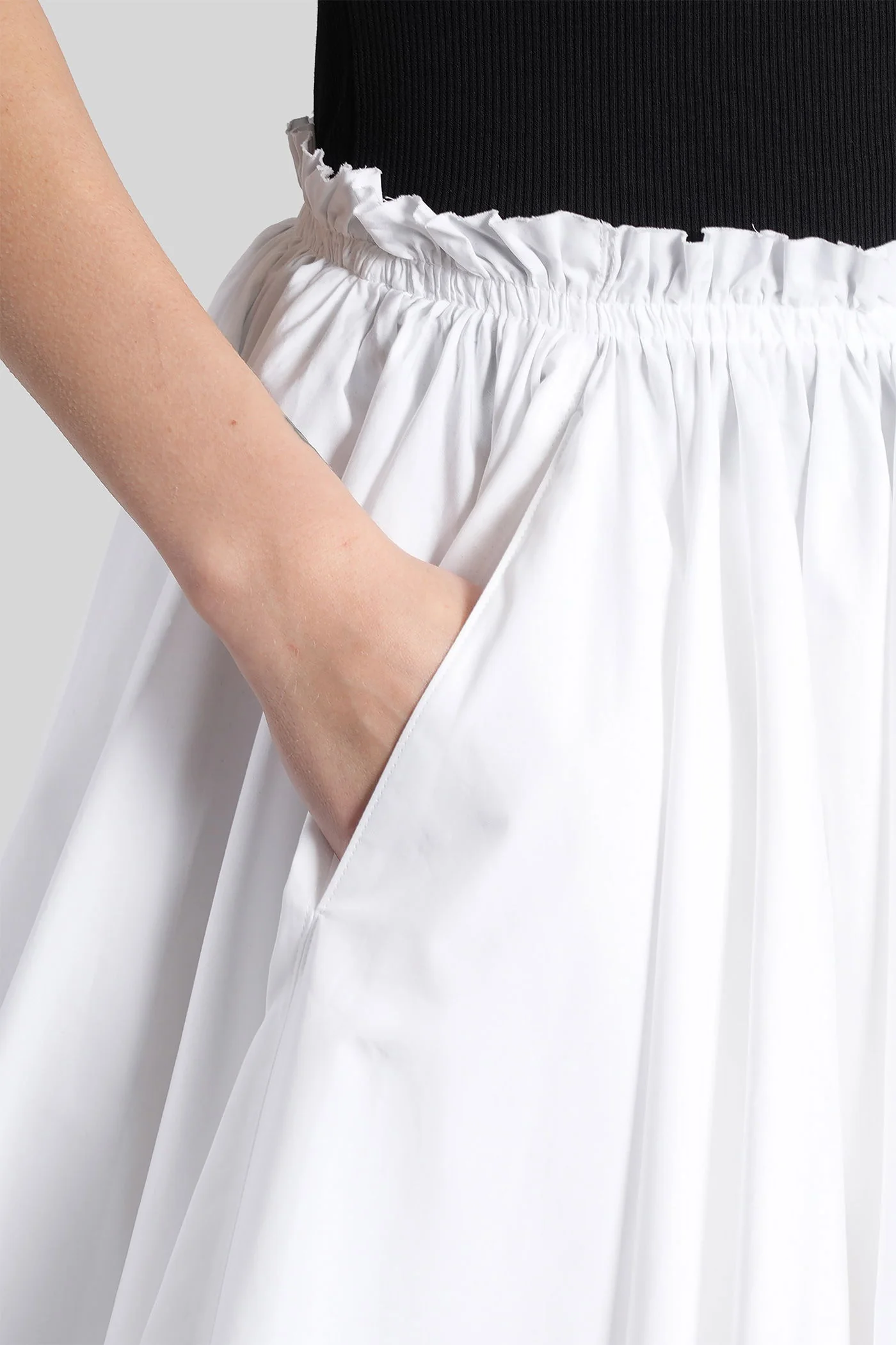 Skirt in white cotton - Image 5