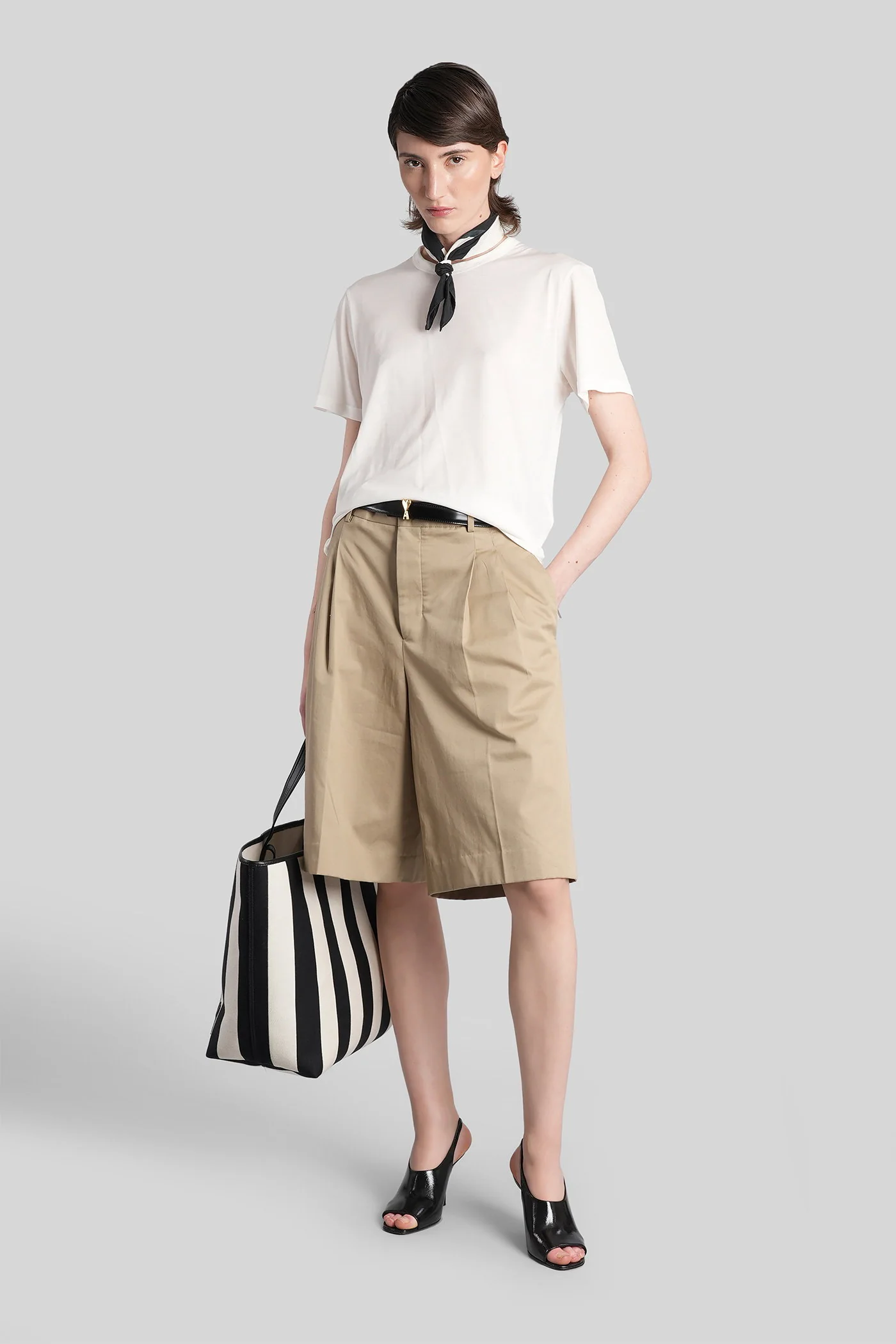 T-Shirt in beige cotton - Image 2