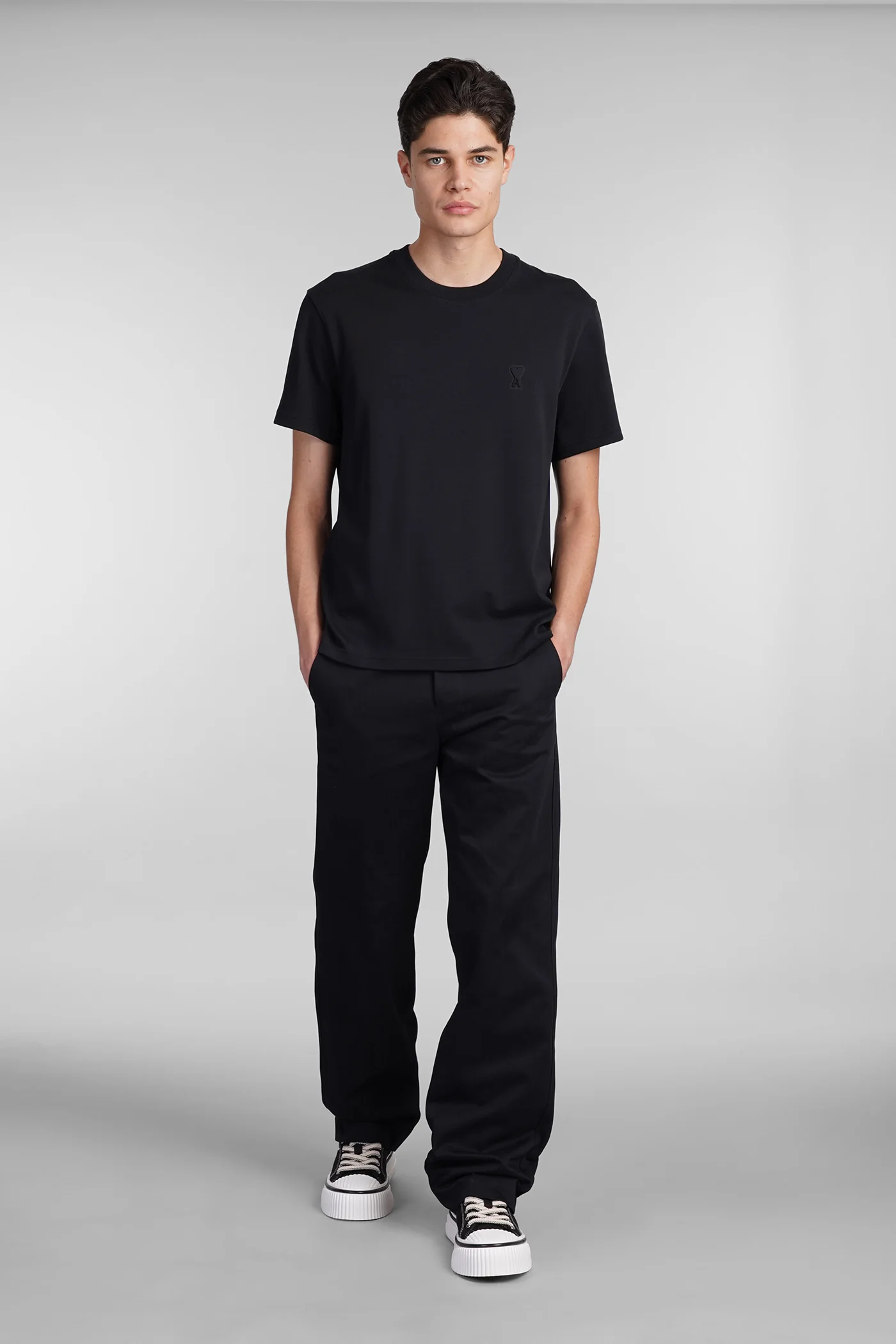 T-Shirt in black cotton - Image 2