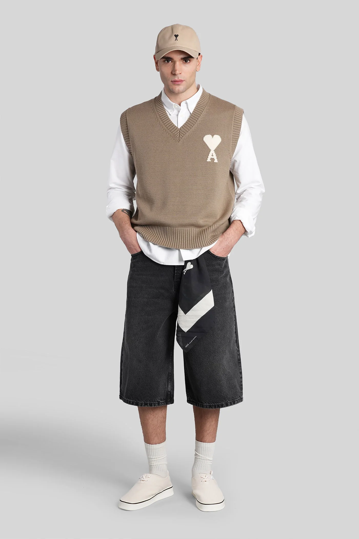 Vest in taupe wool - Image 2