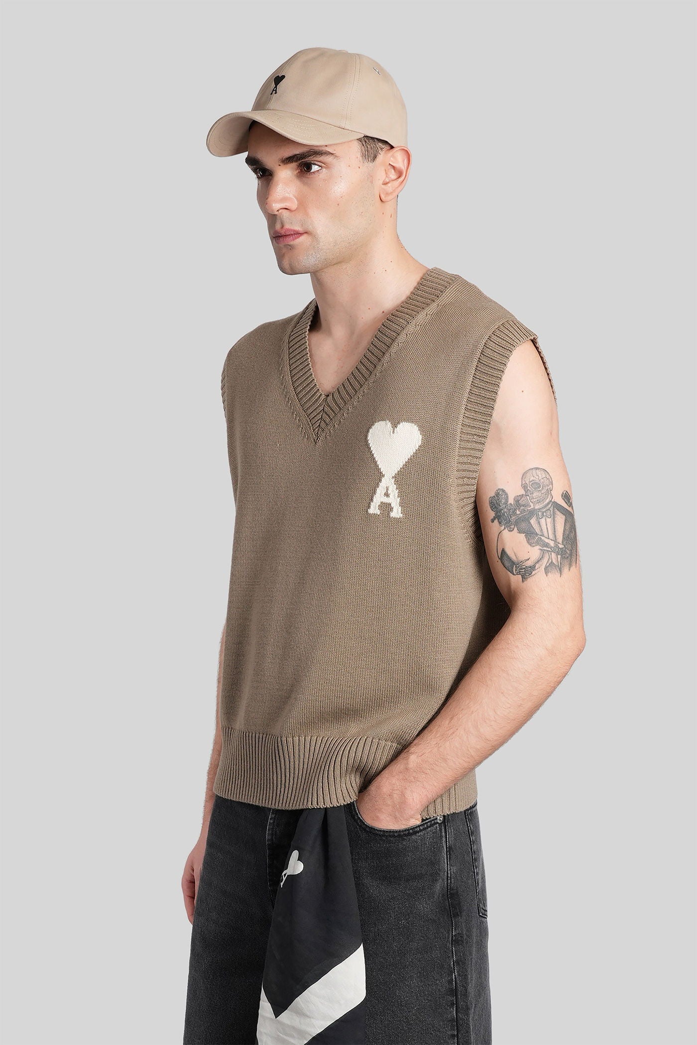 Vest in taupe wool - Image 4