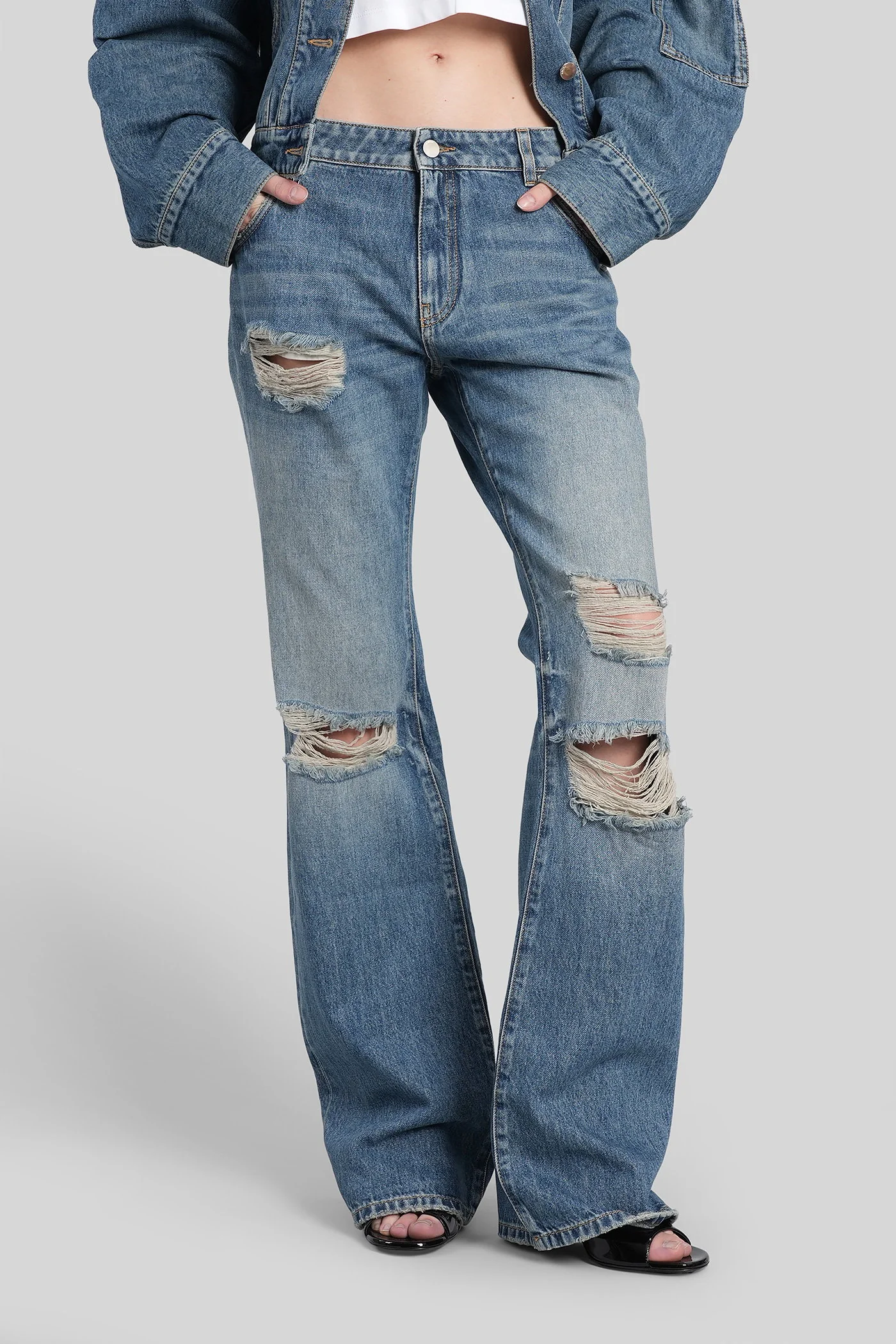 Jeans in blue denim