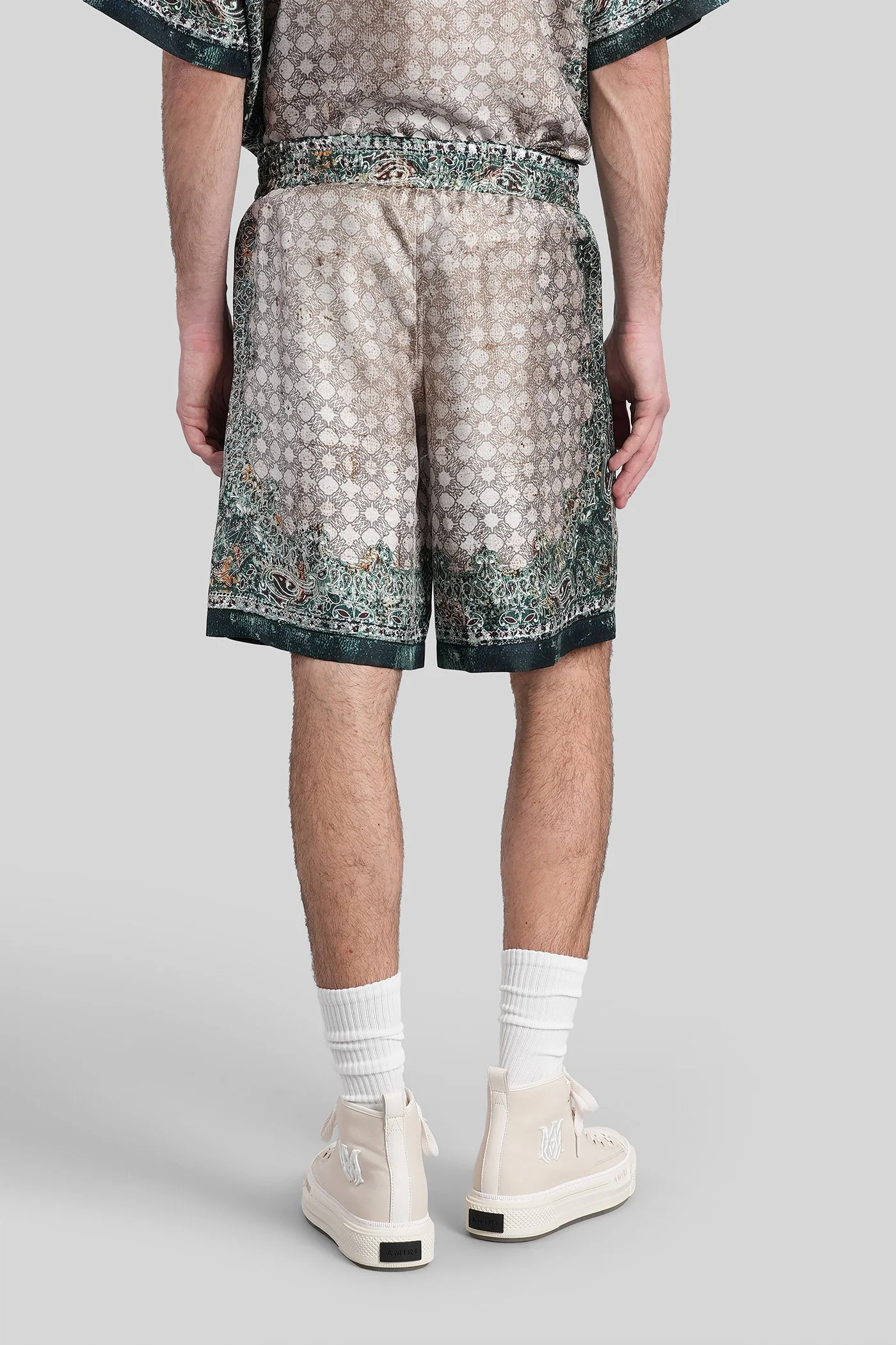 Shorts in beige silk - Image 3