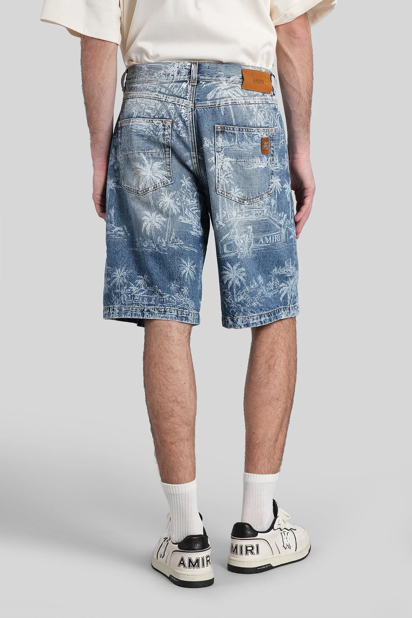 Shorts in blue denim - Image 3