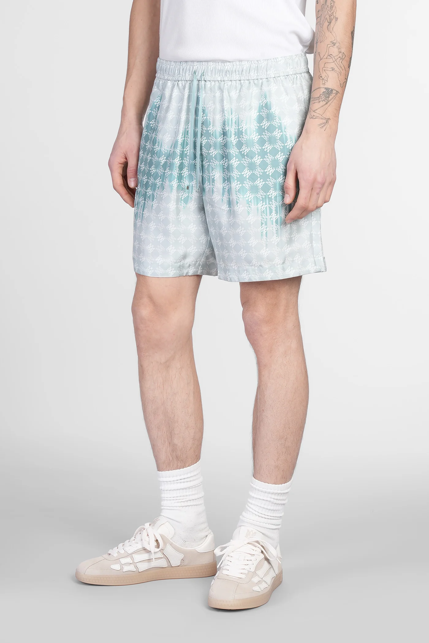 Shorts in green viscose - Image 4