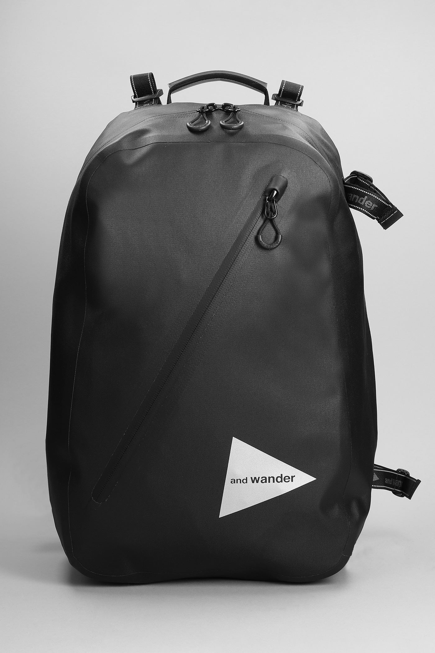 Backpack in black nylon