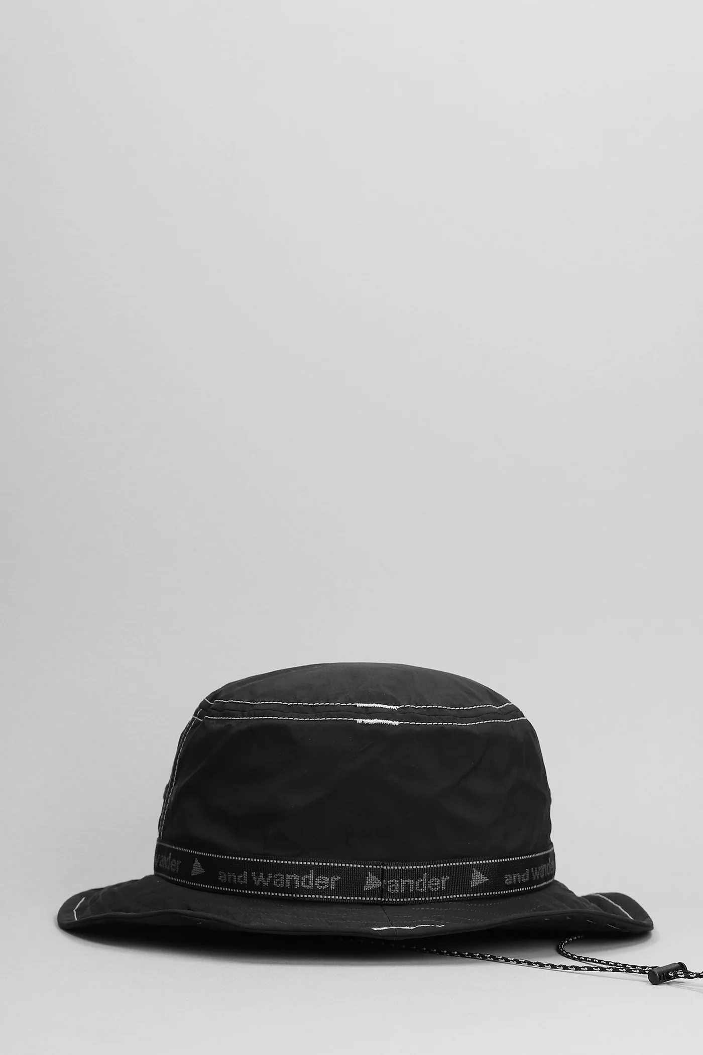 Hats in black nylon