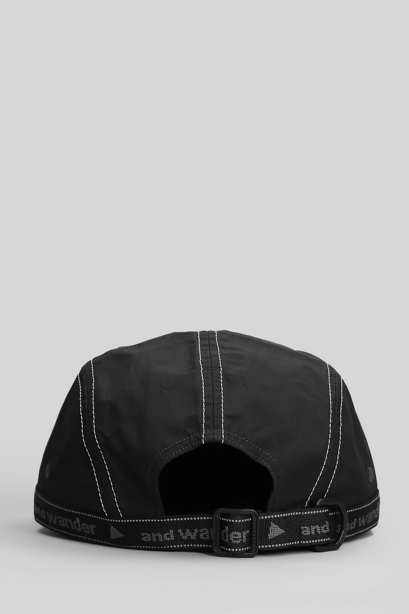 Hats in black nylon - Image 3