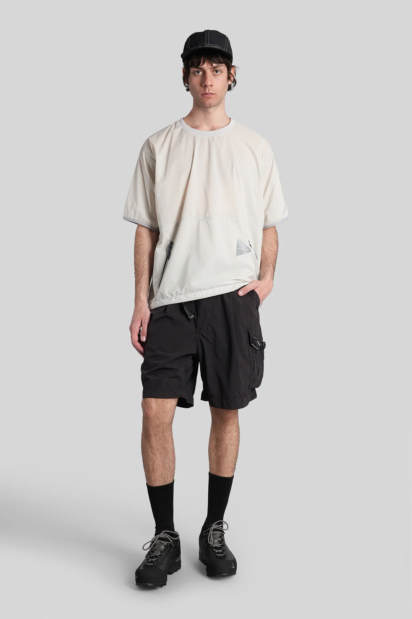 Shorts in black polyester - Image 2