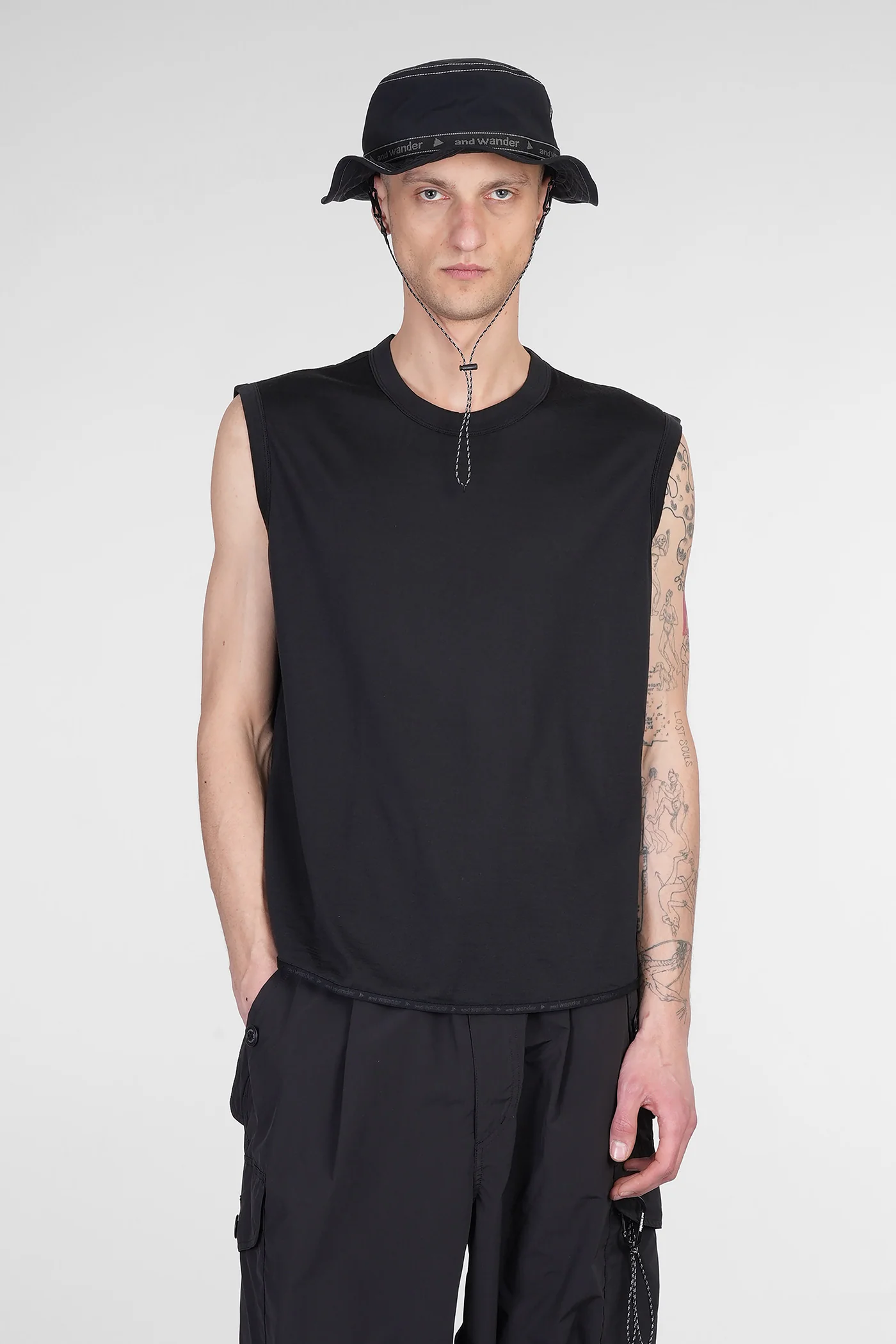 tank Top in black wool
