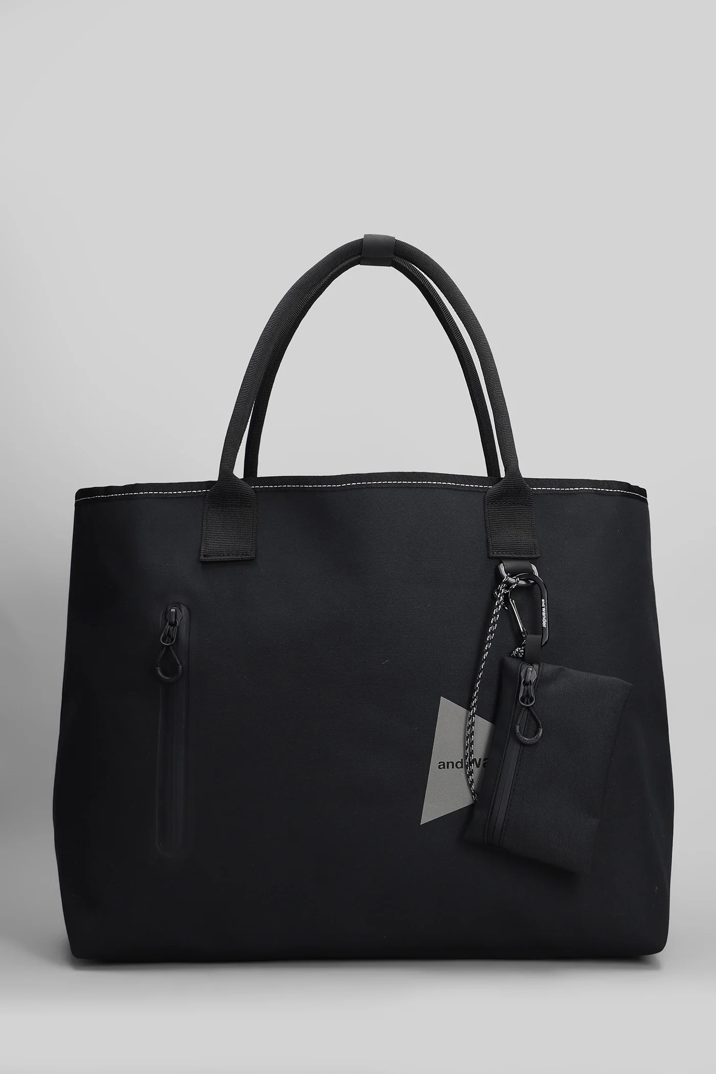 Tote in black cotton