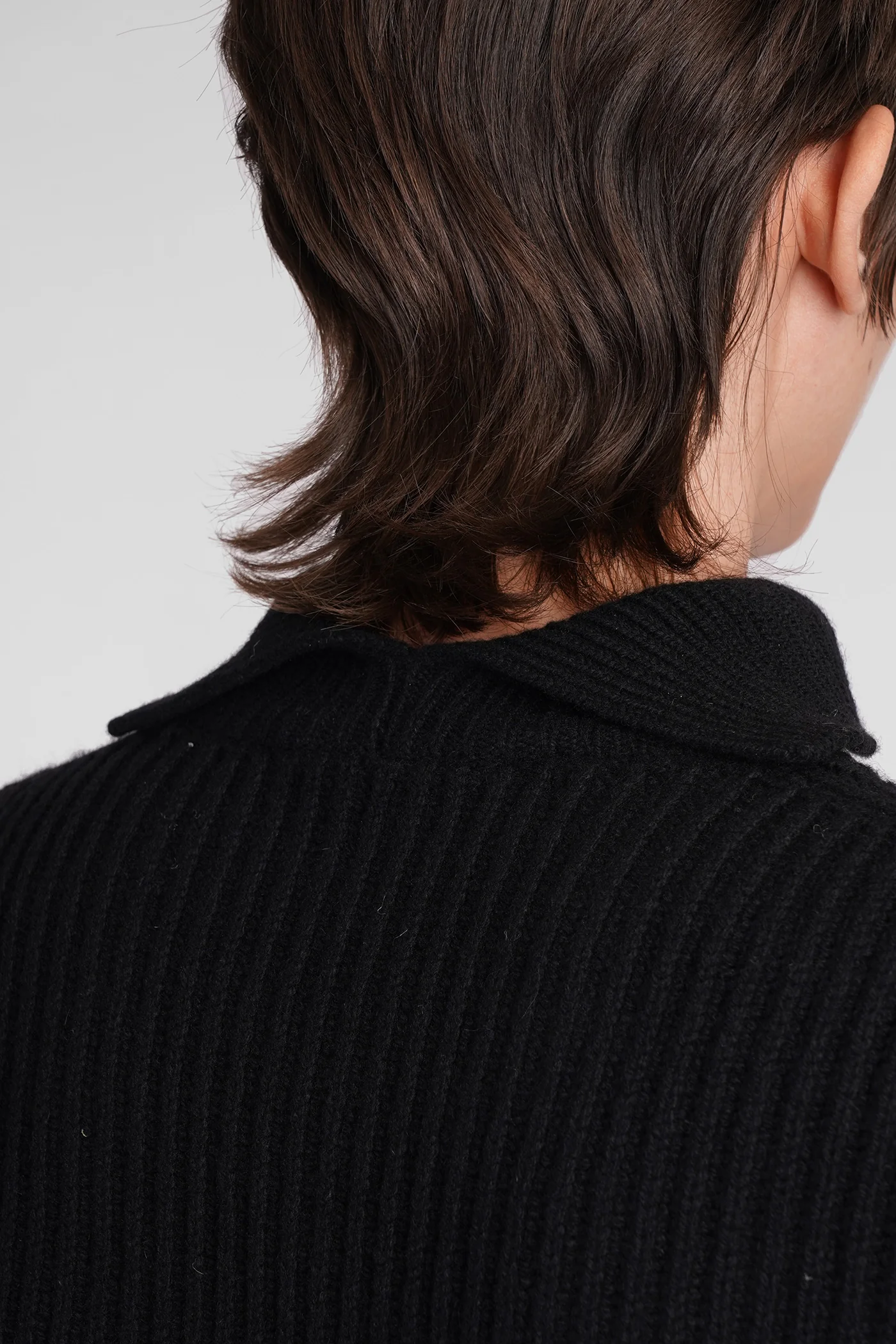 Knitwear in black wool - Image 5