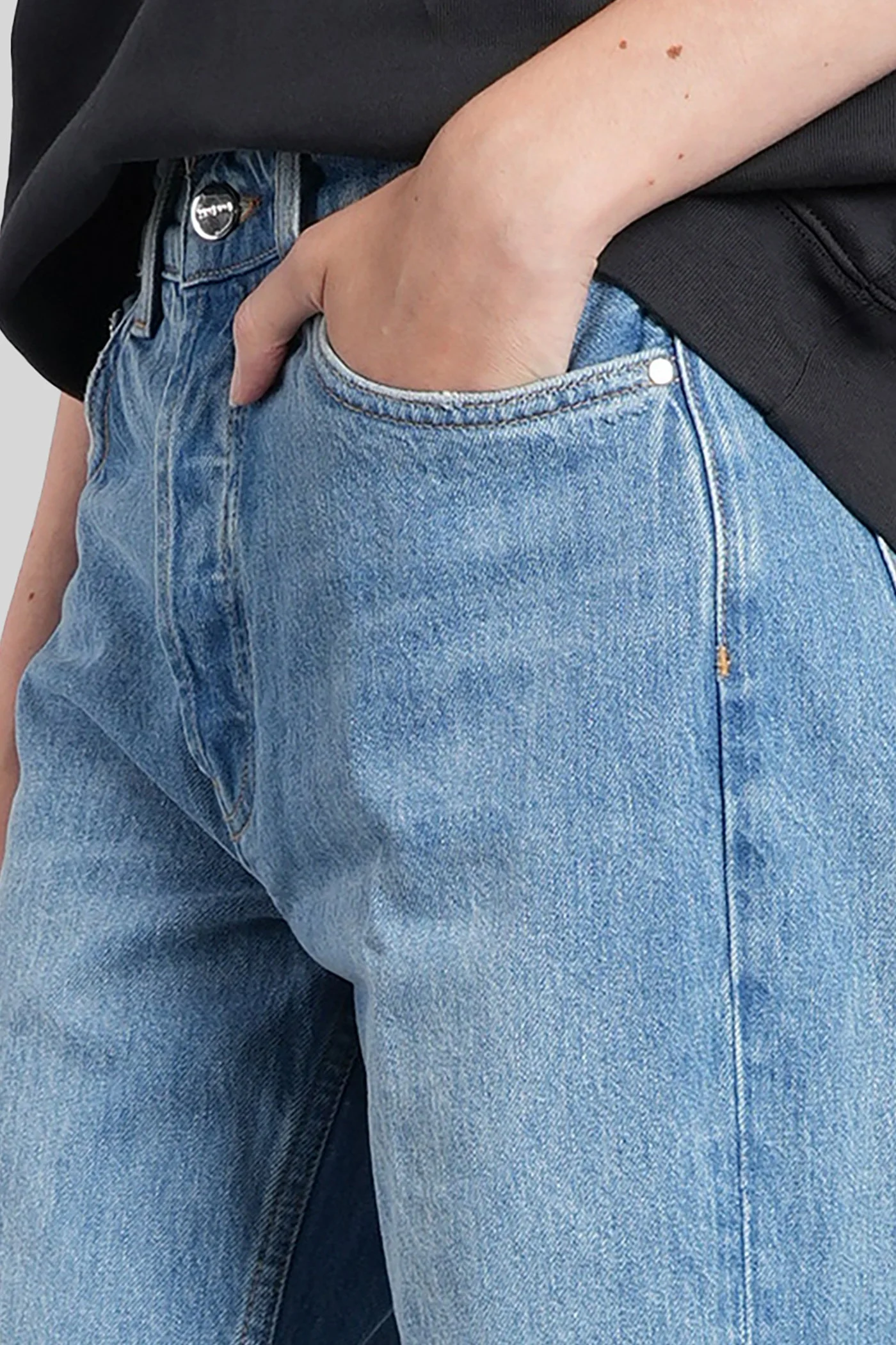 Hugh Jeans in blue cotton - Image 5