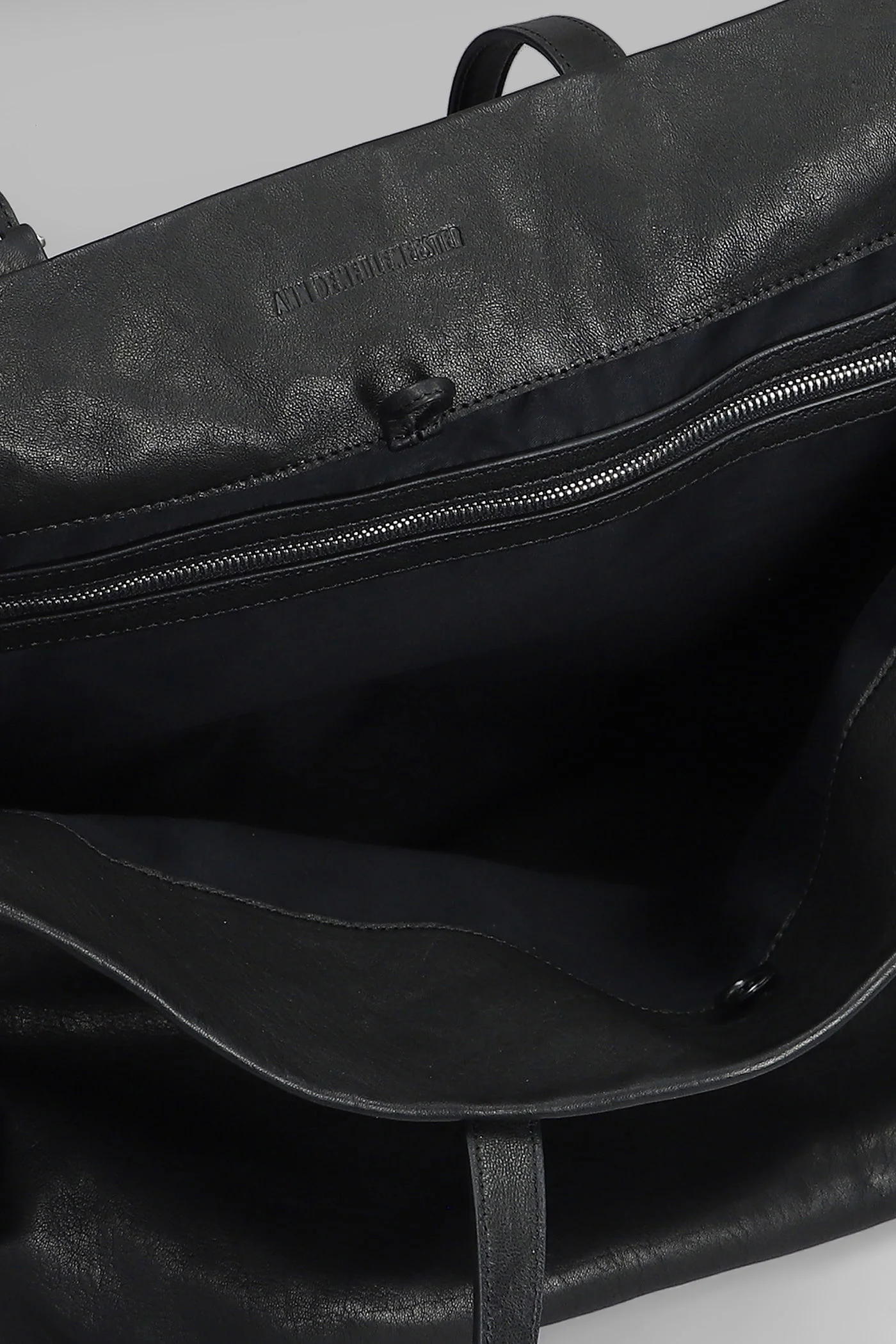 Bes Tote in black leather - Image 4