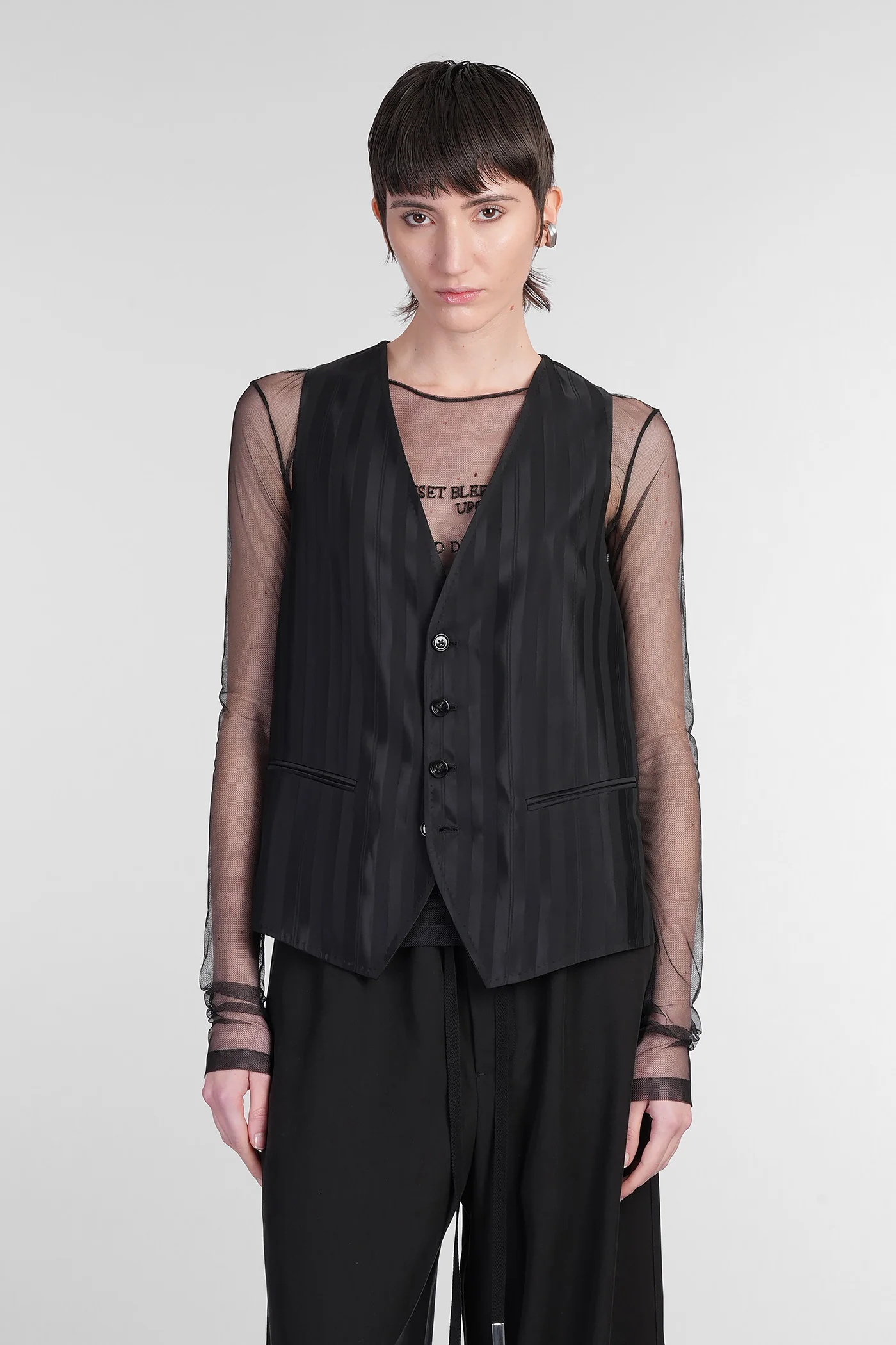 Charlotte Vest in black viscose