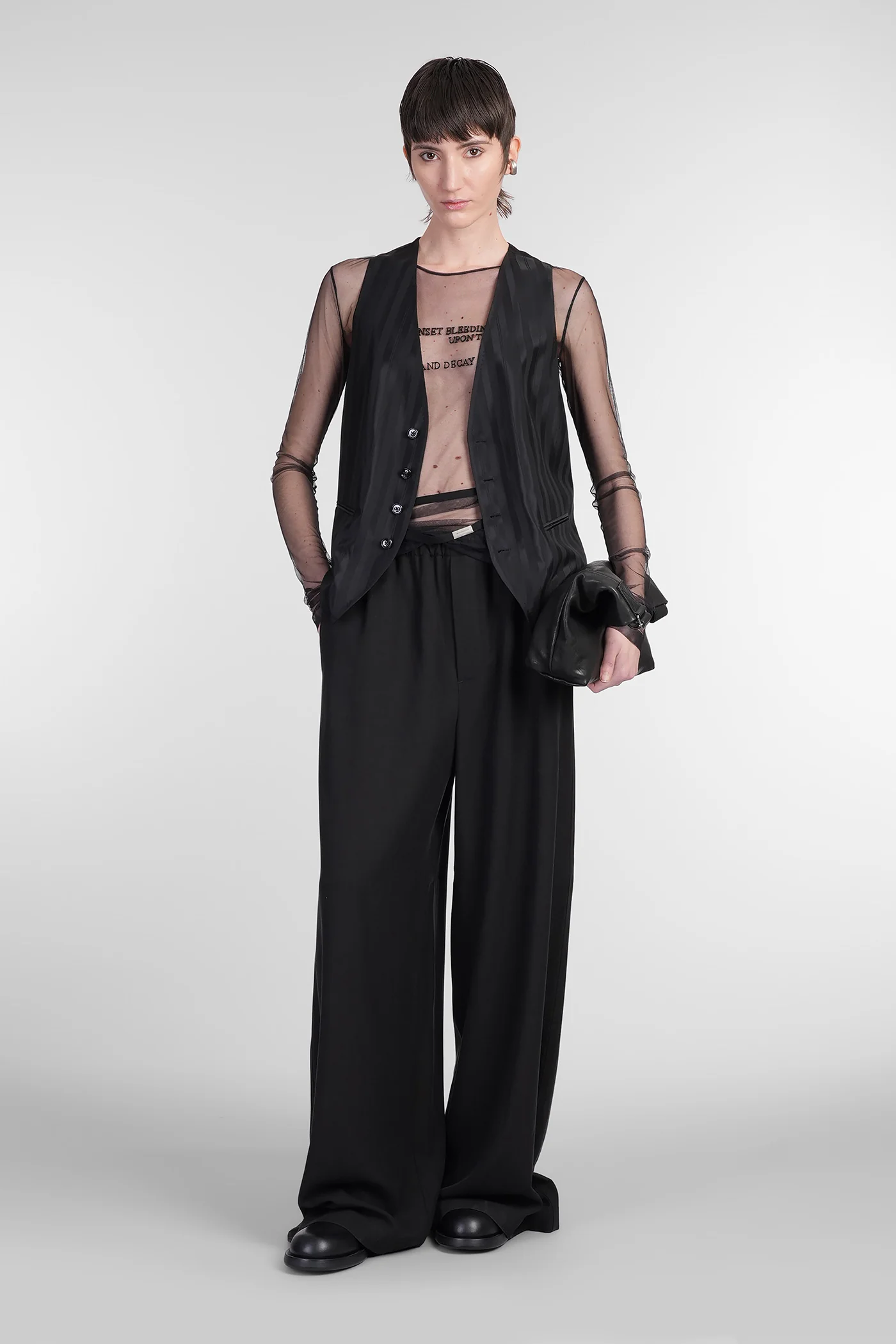 Charlotte Vest in black viscose - Image 2