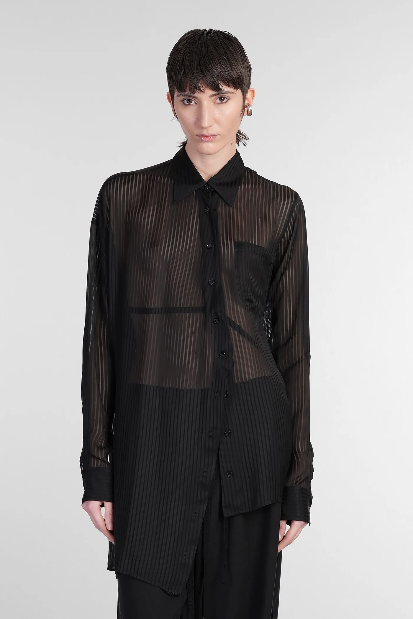 Daria Shirt in black viscose