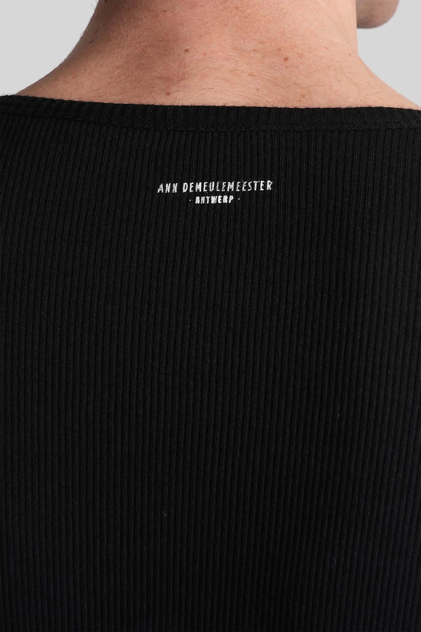 Greg  in black cotton - Image 5