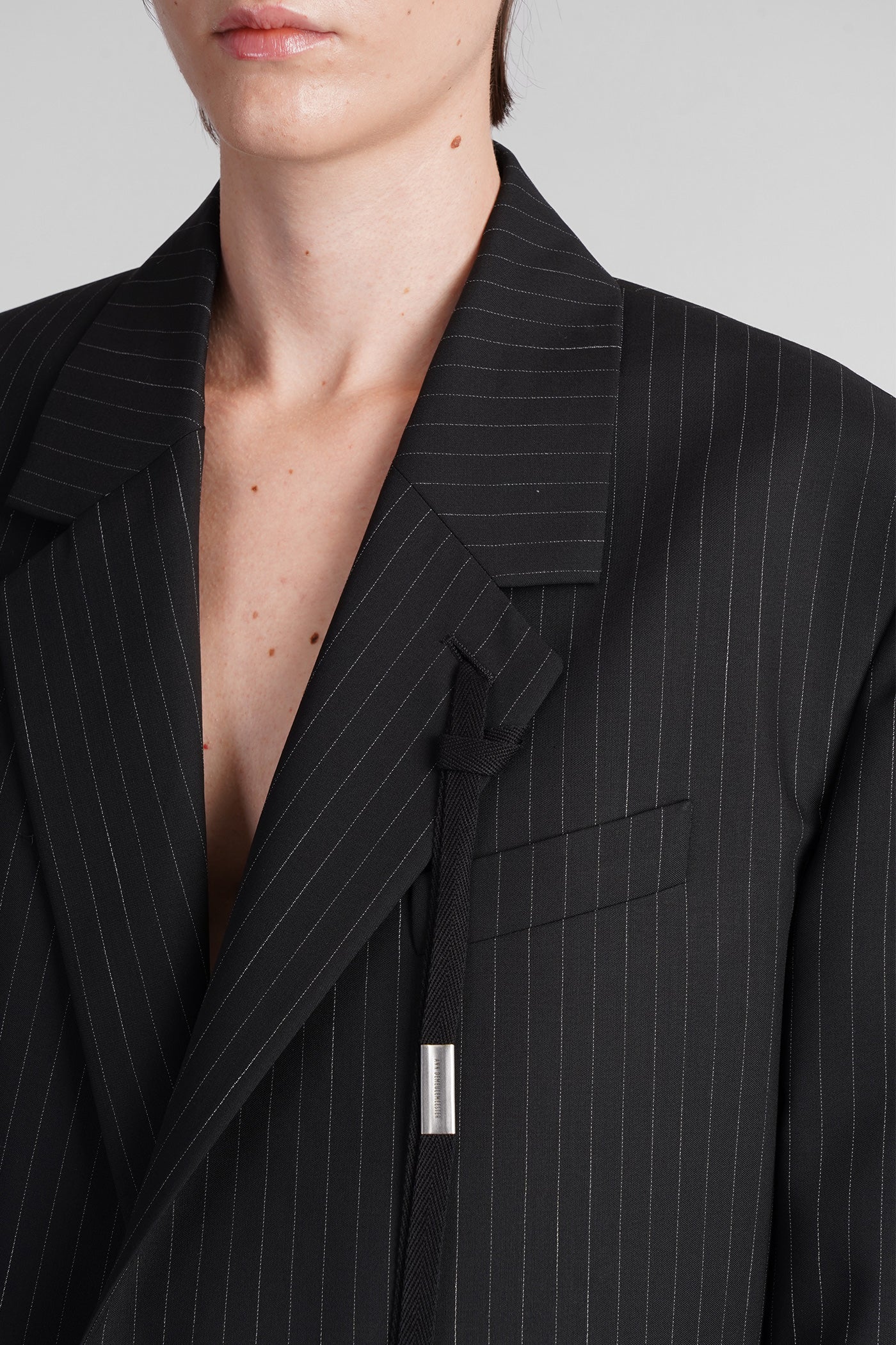 Lizzie Blazer in black wool - Image 5