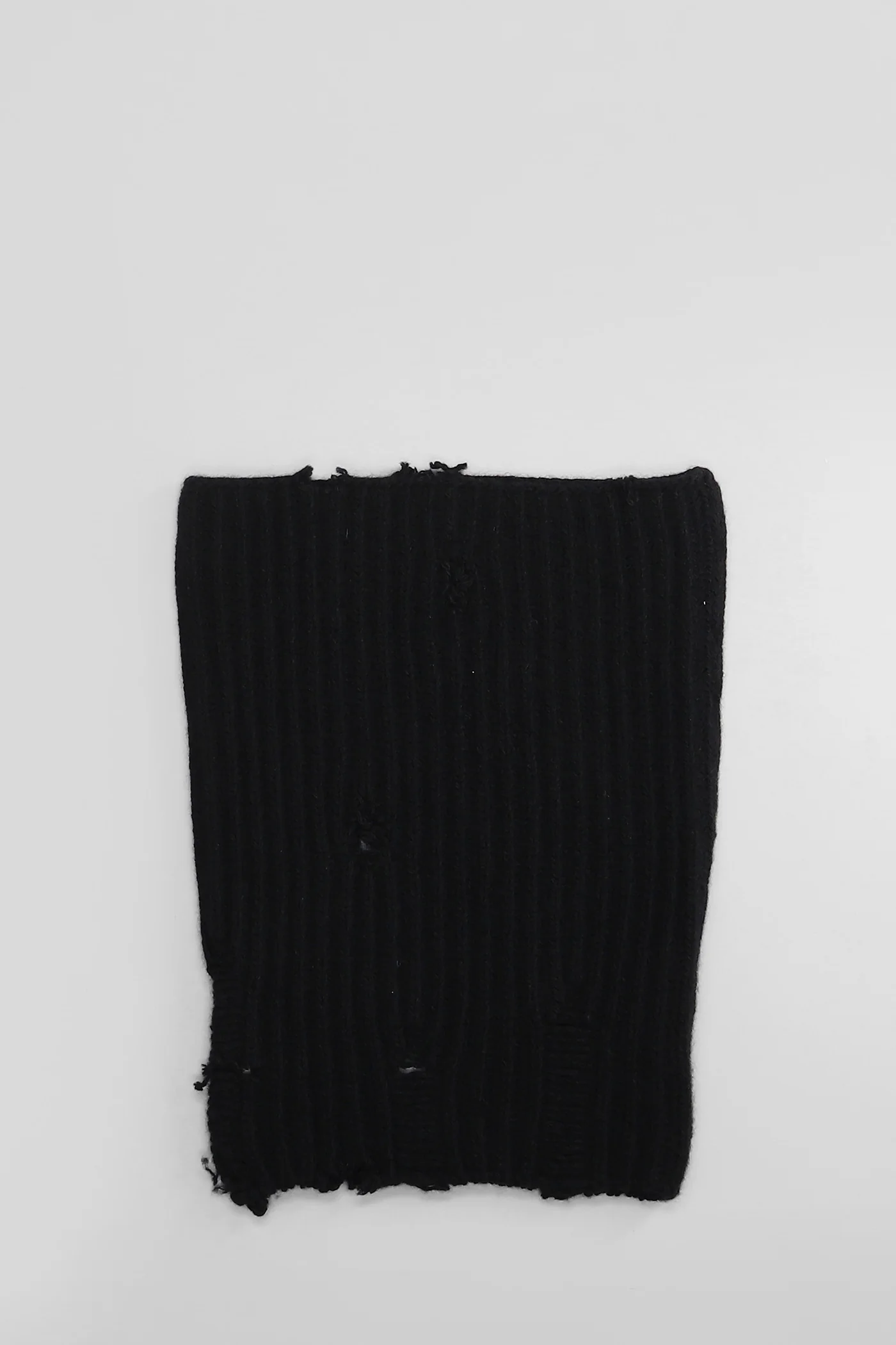Scarve in black wool - Image 2