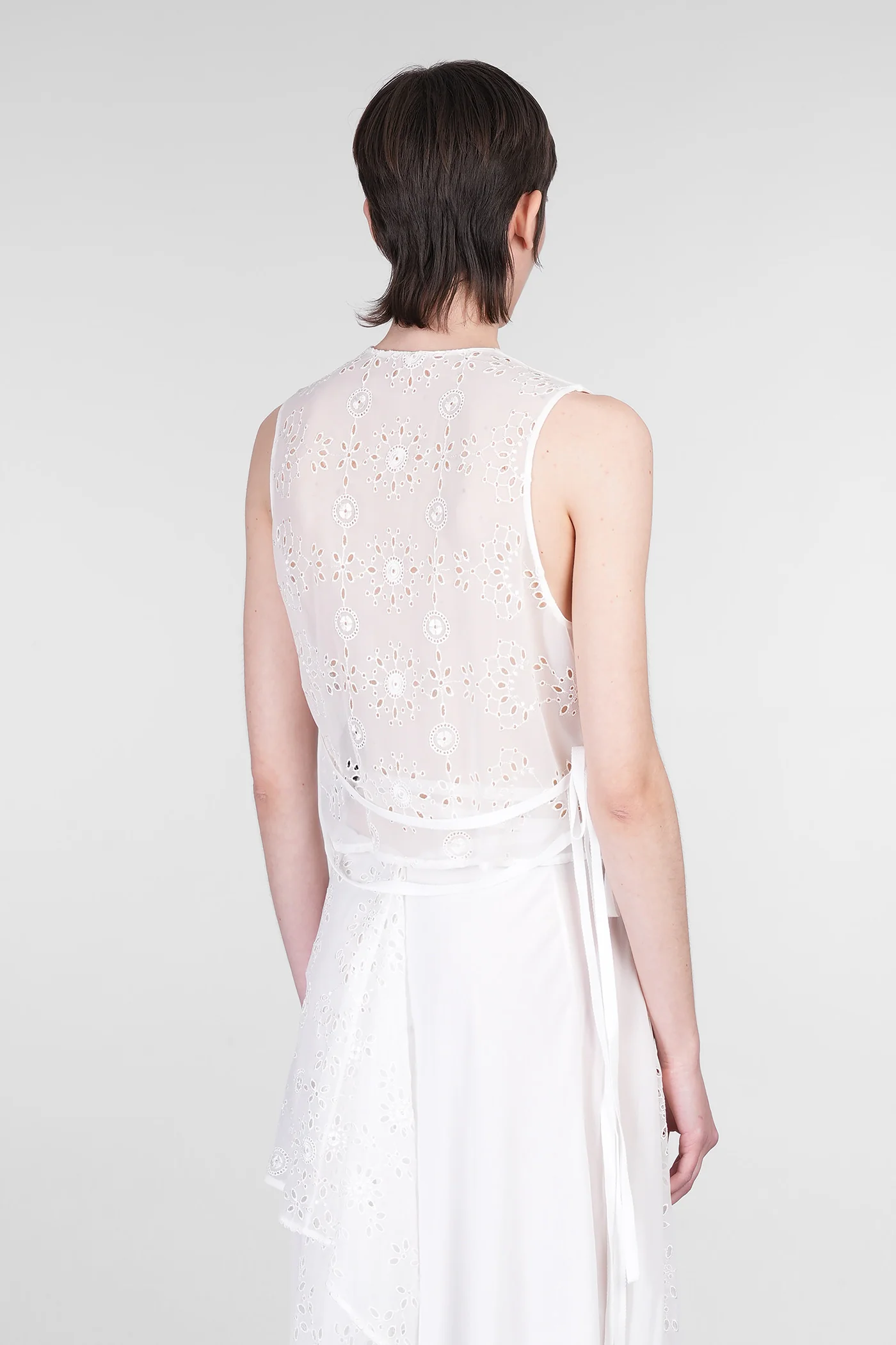 Tiuku Vest in white viscose - Image 3