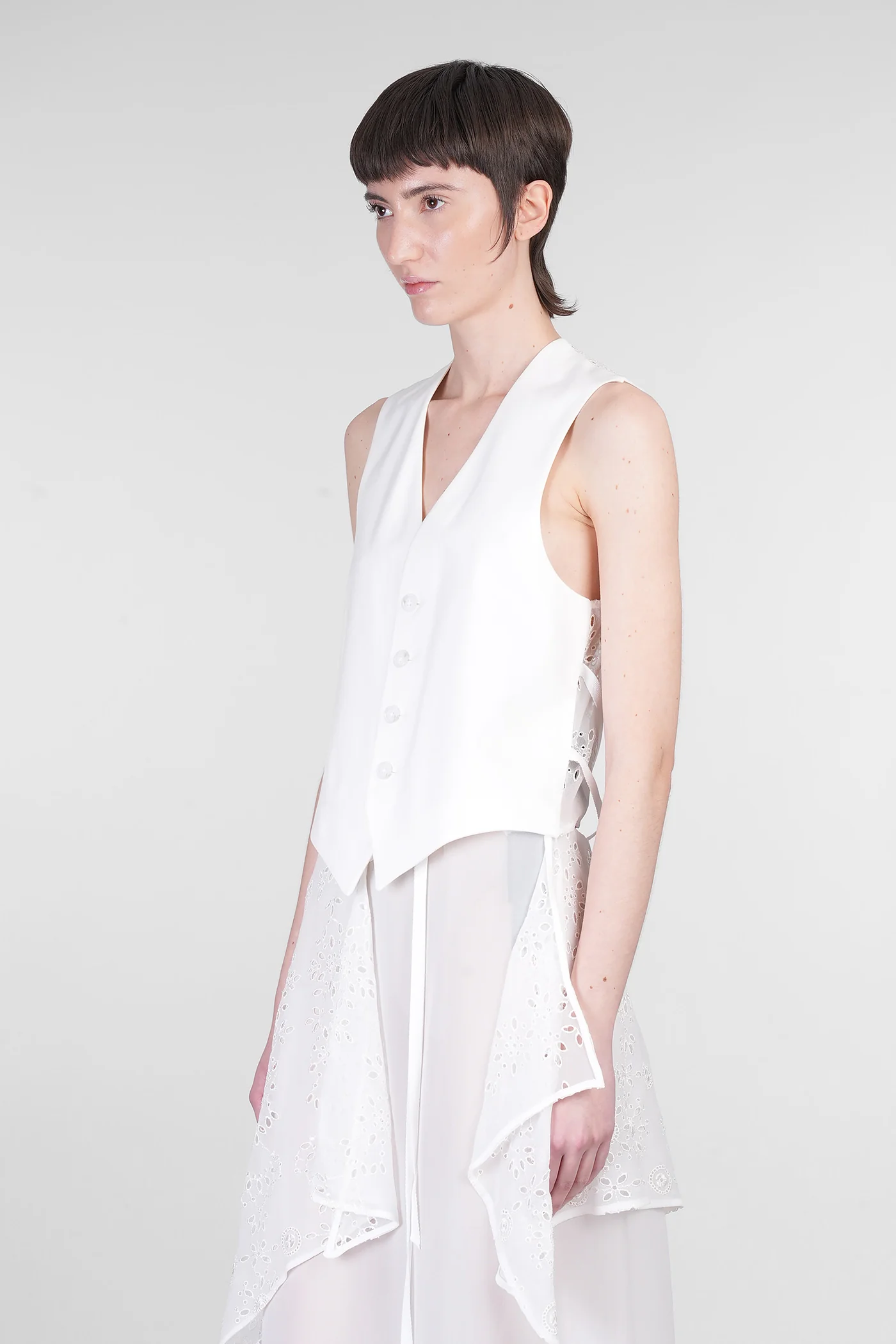 Tiuku Vest in white viscose - Image 4