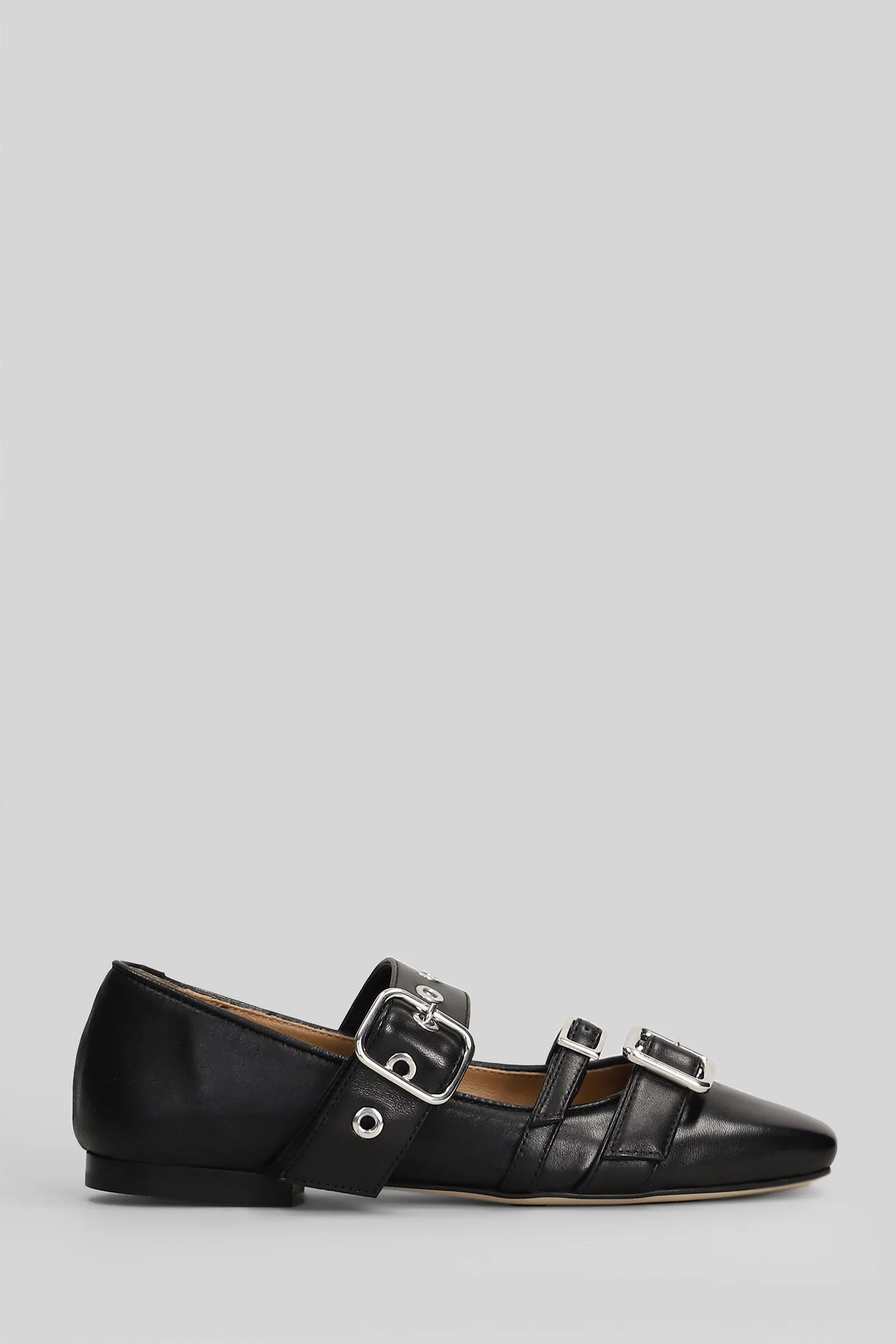 Ballet flats in black leather